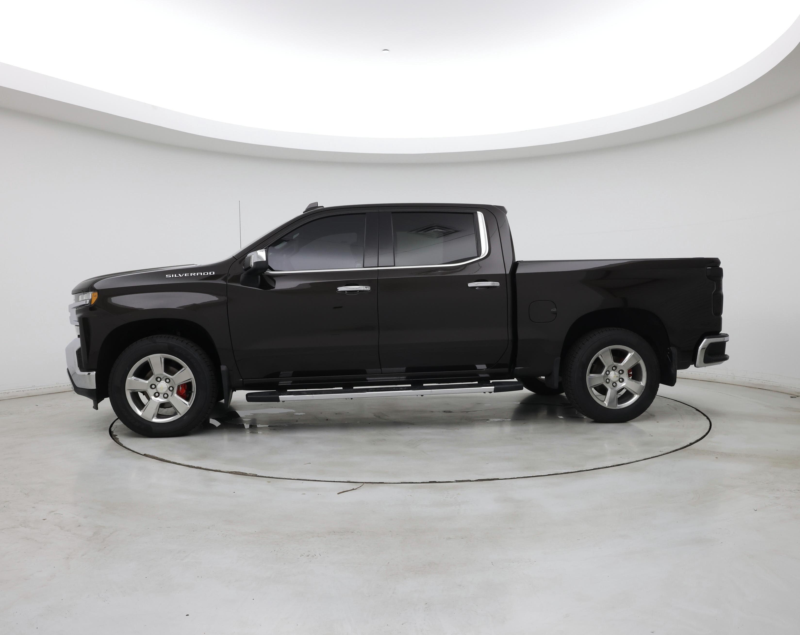 Thumbnail: 2019 Chevrolet Silverado 1500 - 3