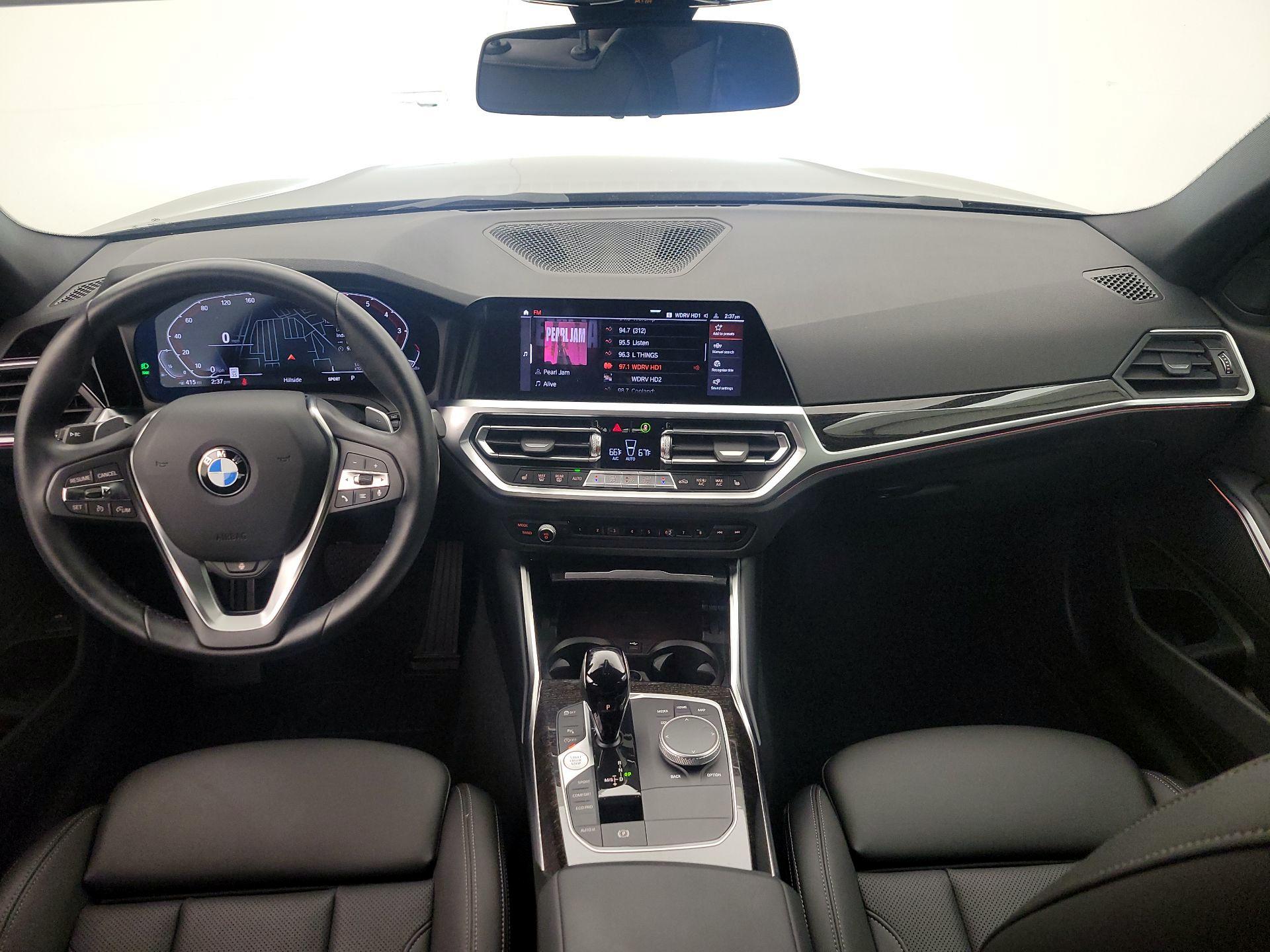 Thumbnail: 2022 BMW 3 Series - 9