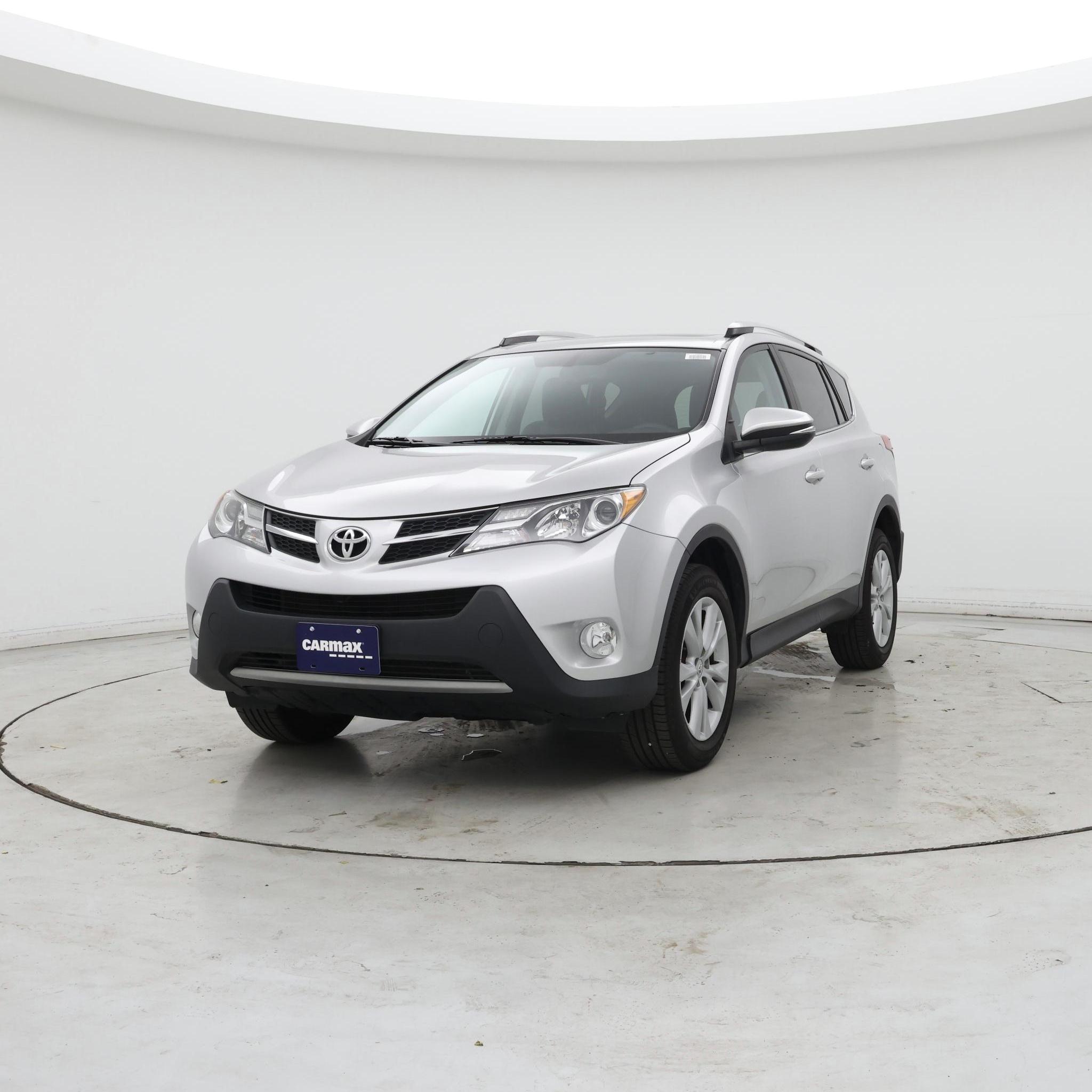 Thumbnail: 2013 Toyota RAV4 - 4