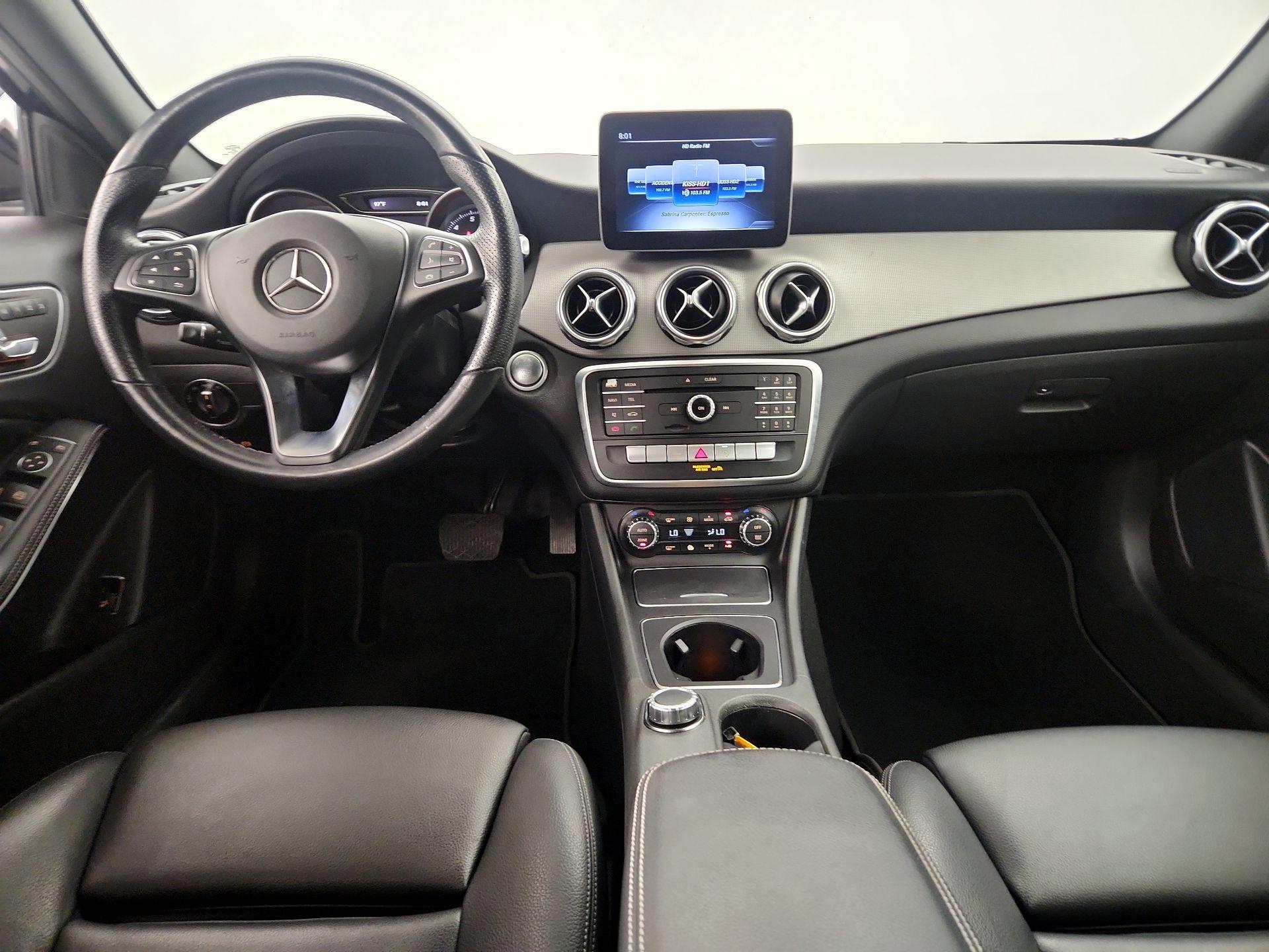 Thumbnail: 2019 Mercedes-Benz GLA - 9