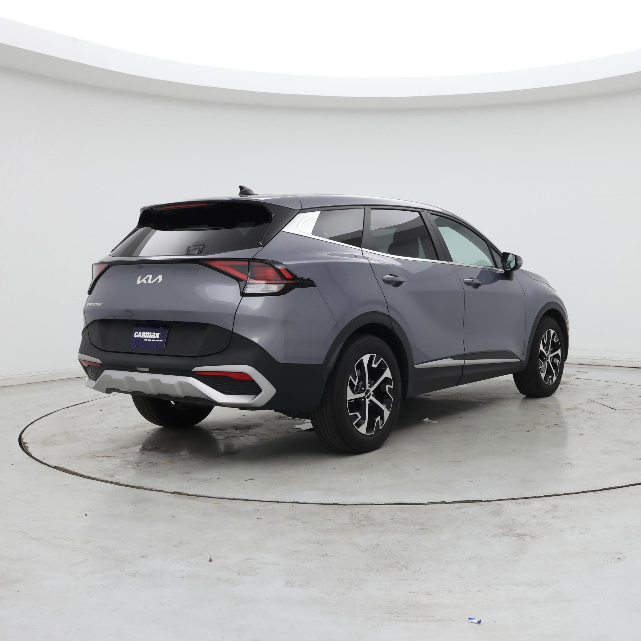 Thumbnail: 2023 Kia Sportage - 8