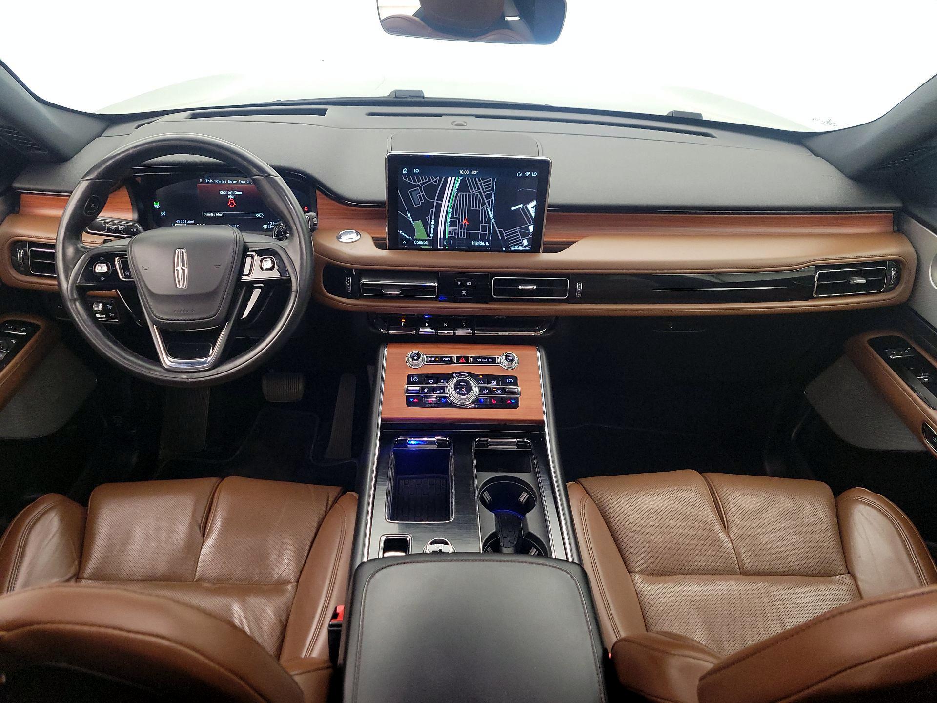 Thumbnail: 2020 Lincoln Aviator - 9