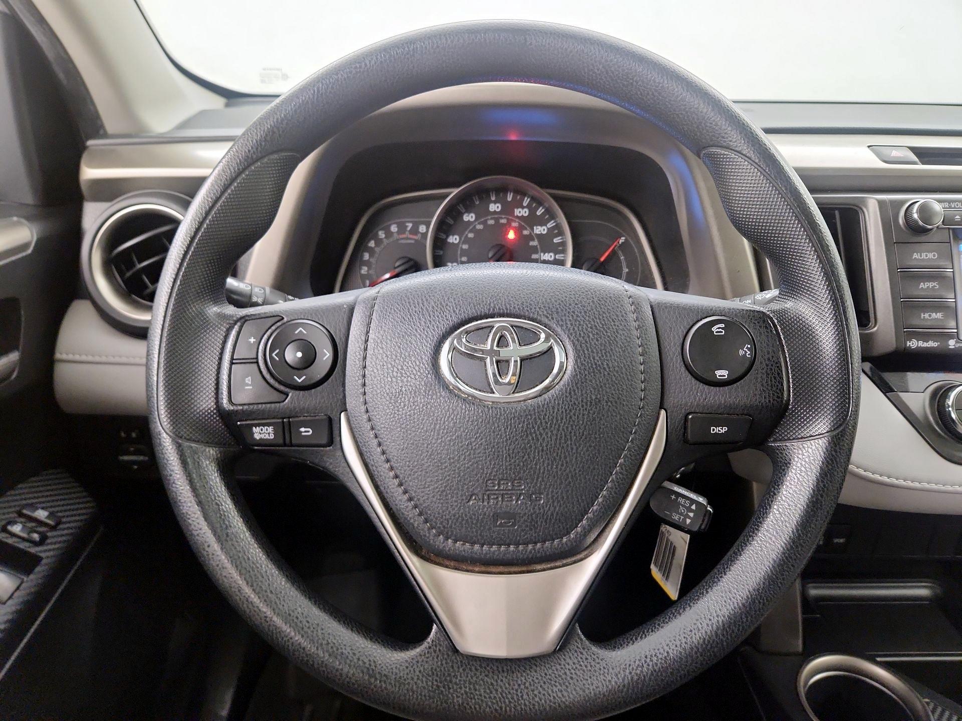 Thumbnail: 2014 Toyota RAV4 - 10