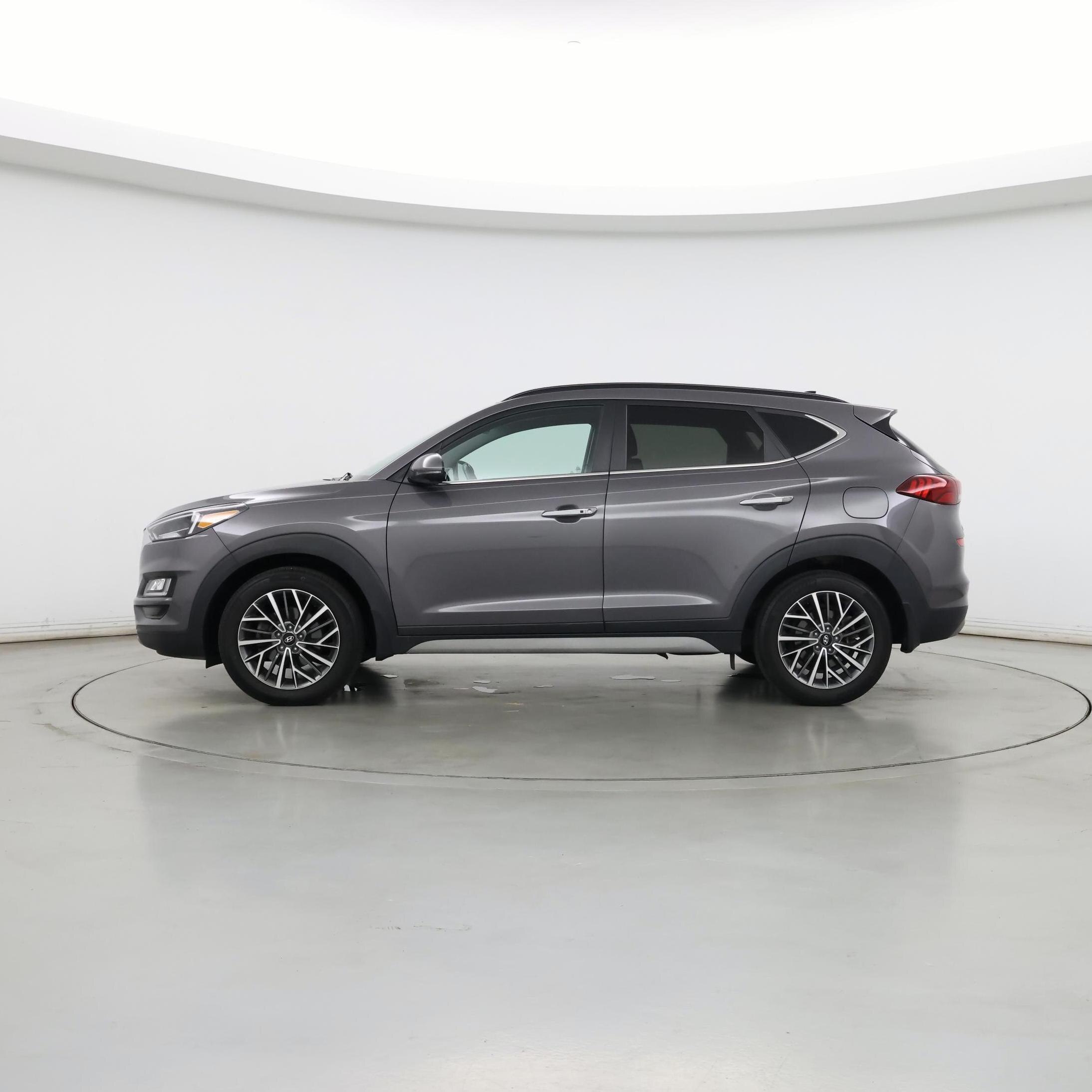 Thumbnail: 2021 Hyundai Tucson - 3