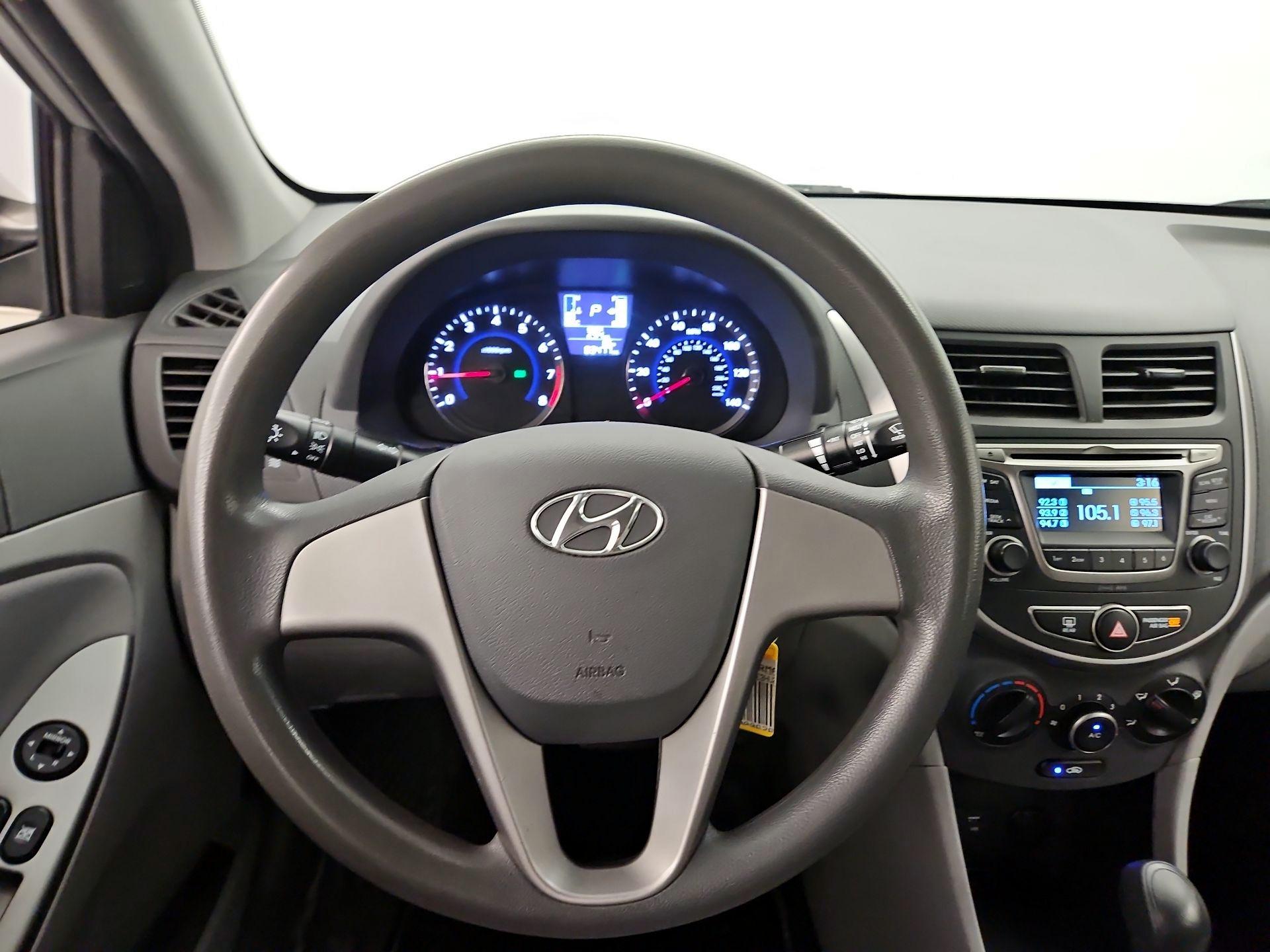 Thumbnail: 2017 Hyundai Accent - 10