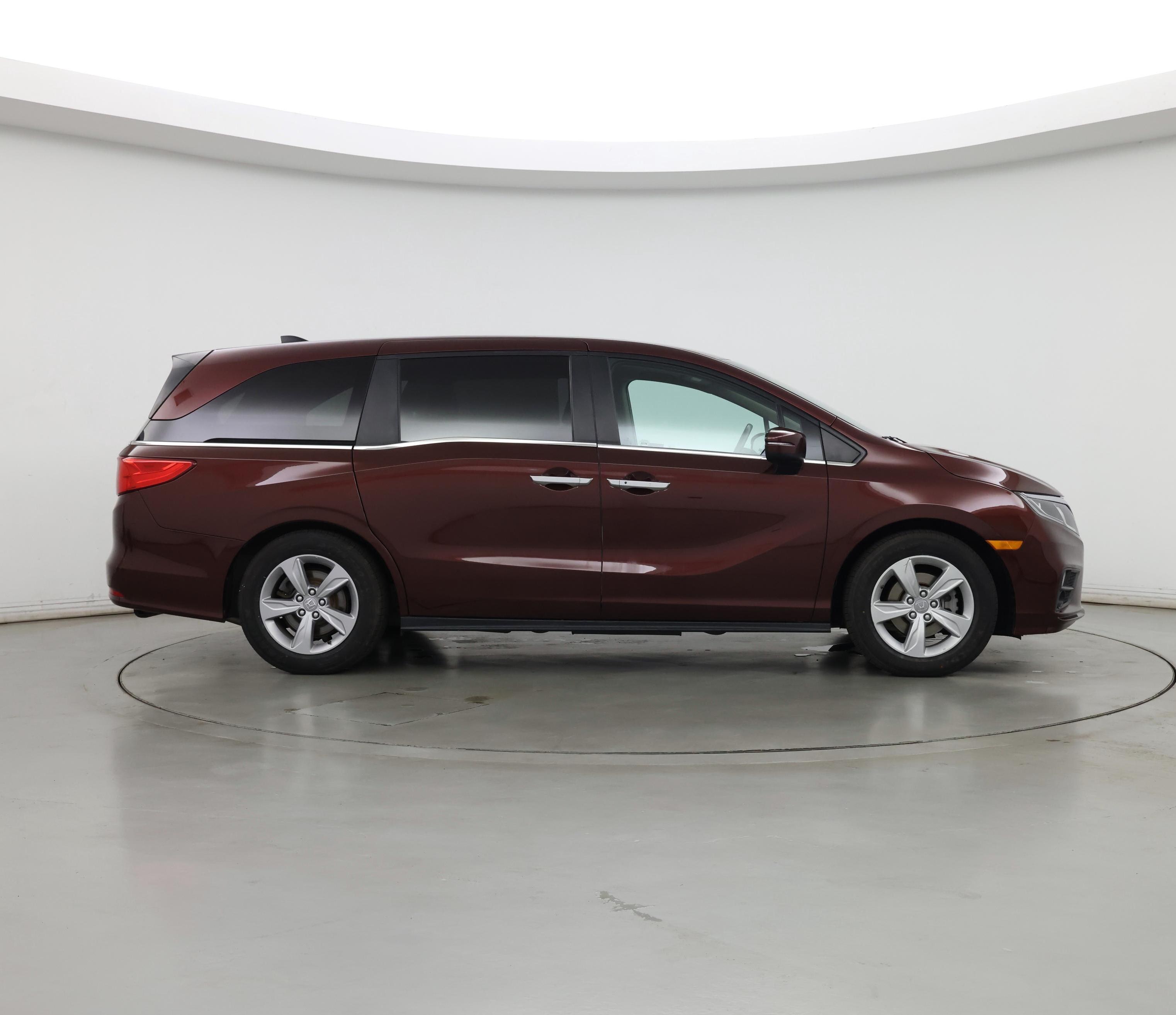 Thumbnail: 2019 Honda Odyssey - 7