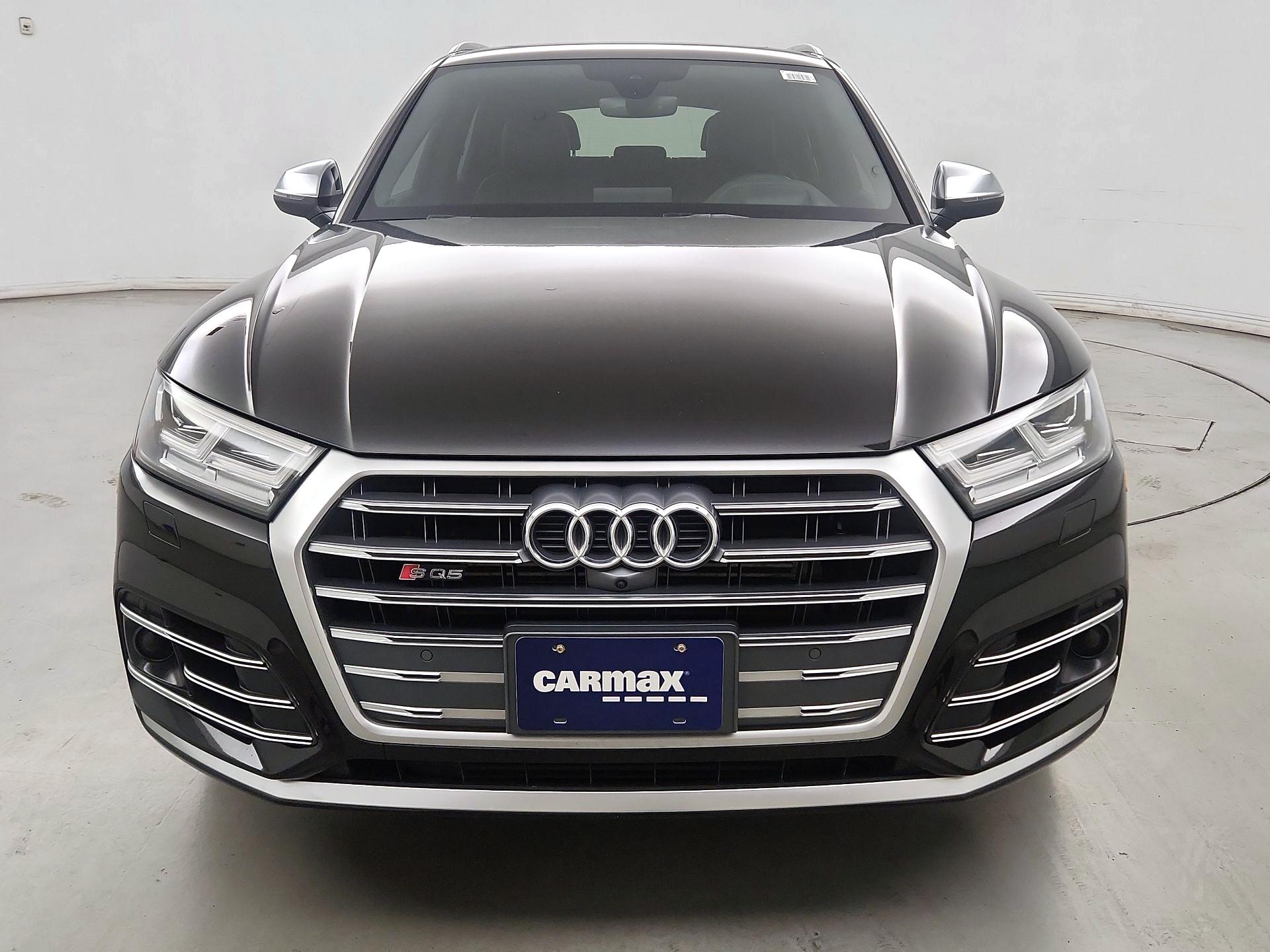 Thumbnail: 2018 Audi SQ5 - 2