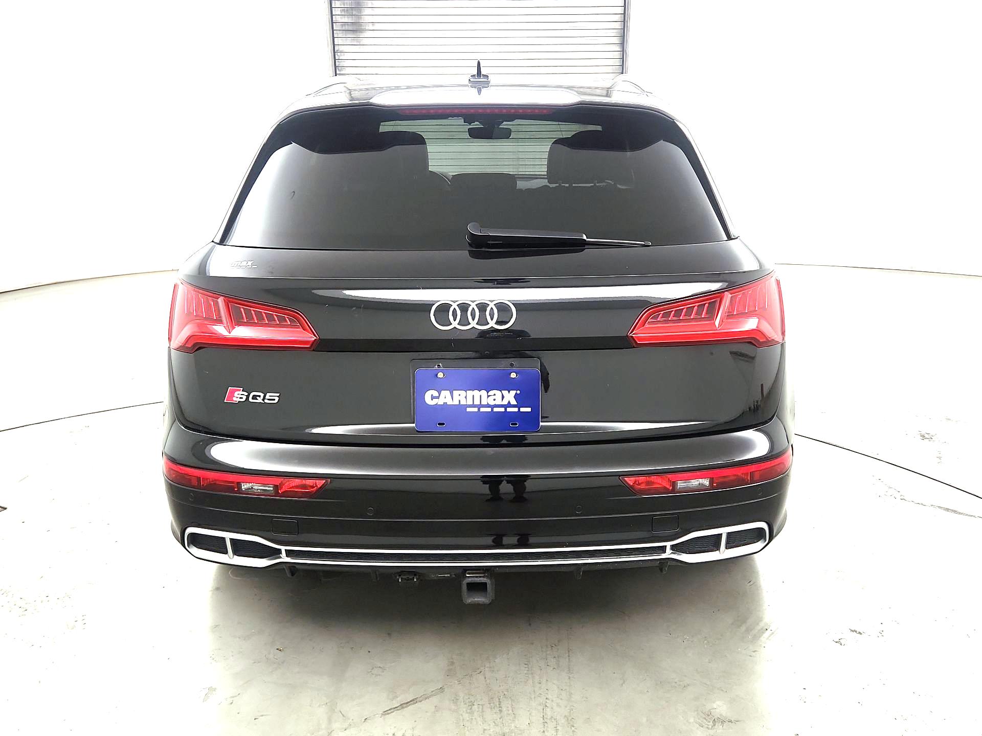 Thumbnail: 2018 Audi SQ5 - 6