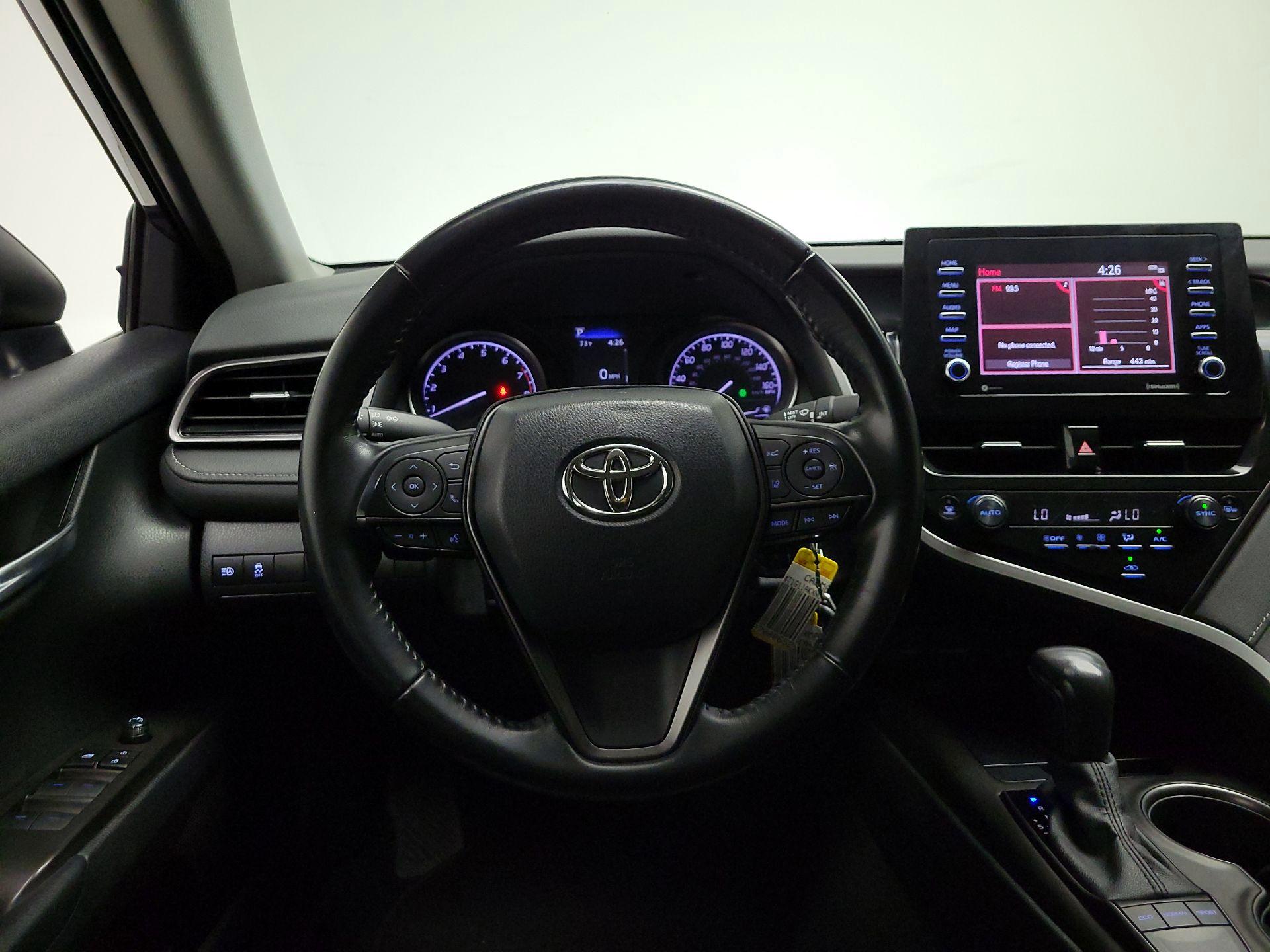 Thumbnail: 2022 Toyota Camry - 10