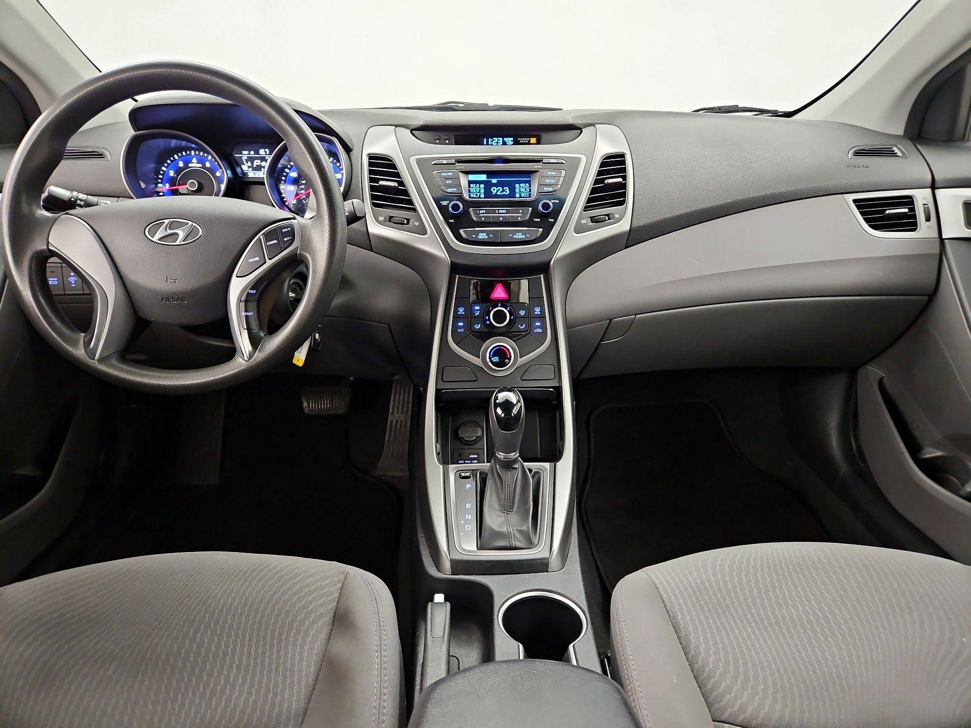 Thumbnail: 2016 Hyundai Elantra - 9