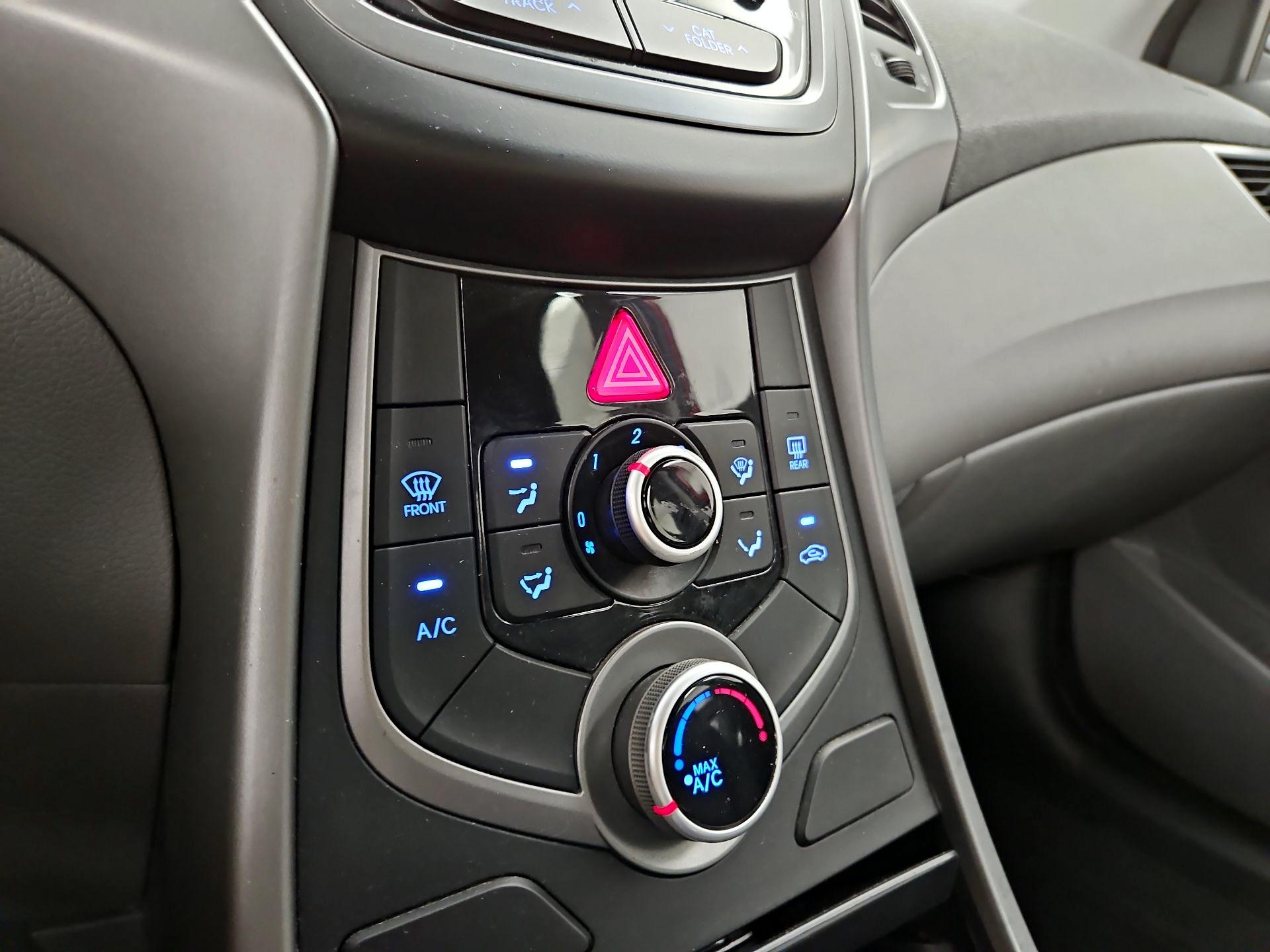 Thumbnail: 2016 Hyundai Elantra - 15