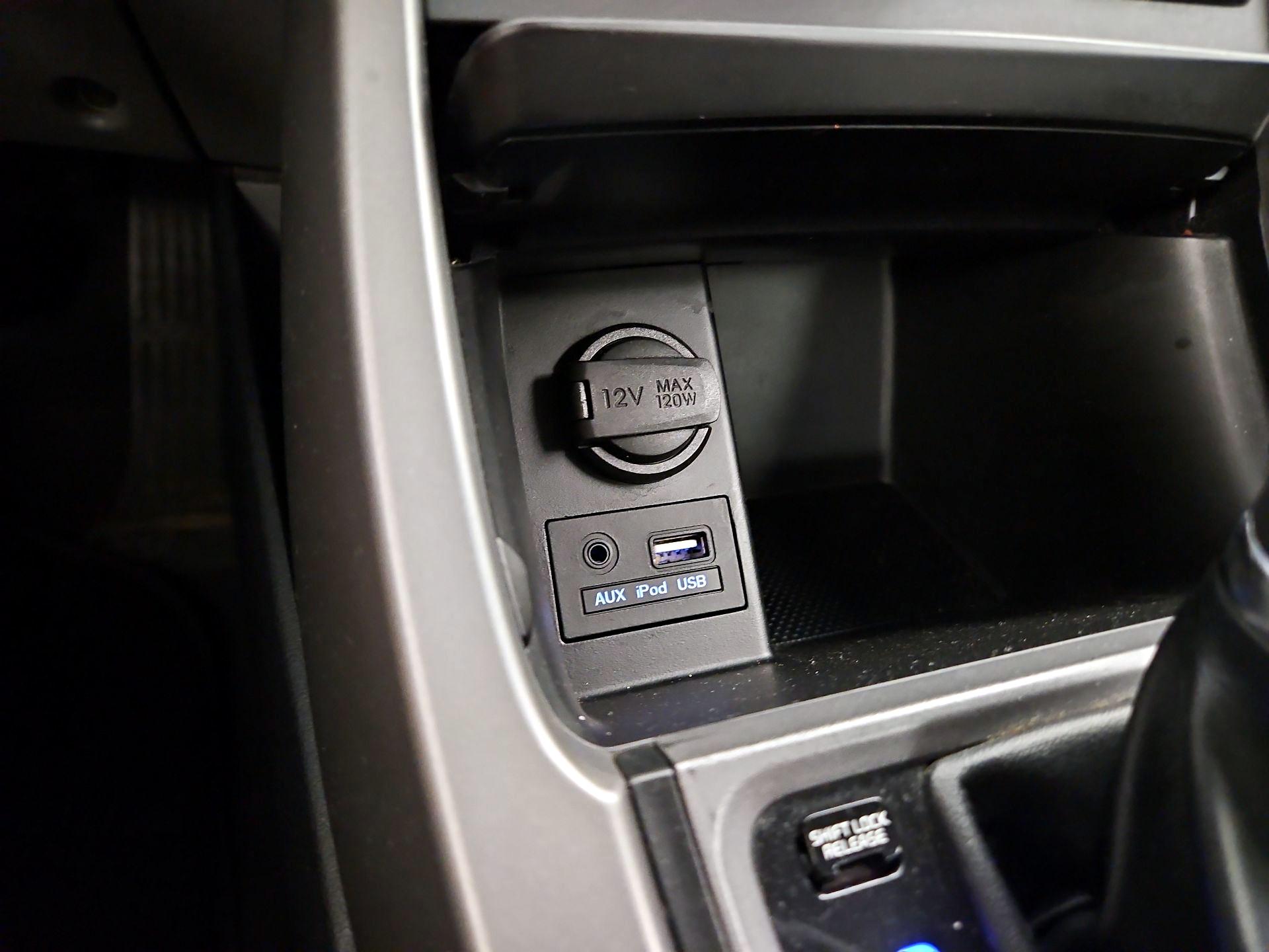 Thumbnail: 2016 Hyundai Elantra - 17