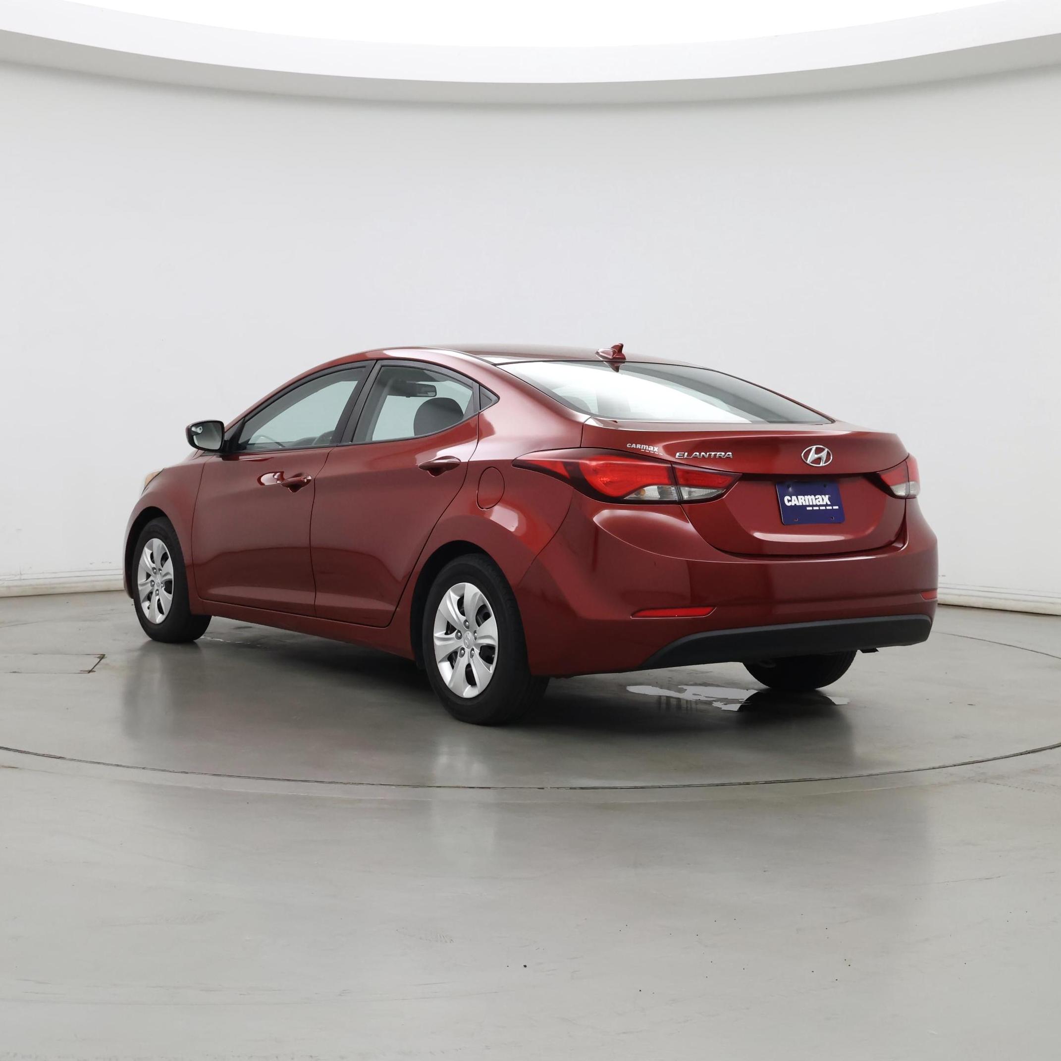 Thumbnail: 2016 Hyundai Elantra - 2