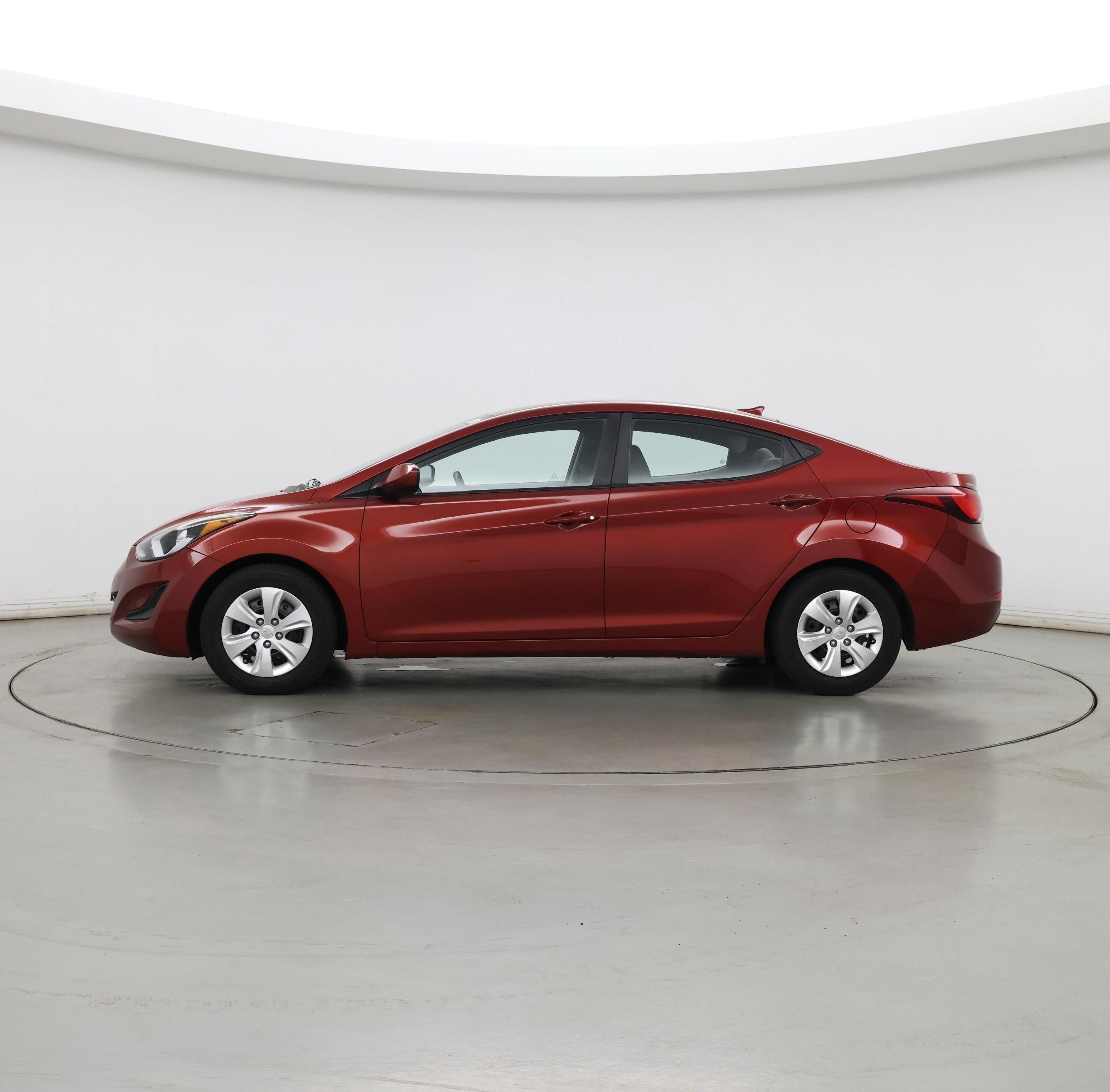 Thumbnail: 2016 Hyundai Elantra - 3