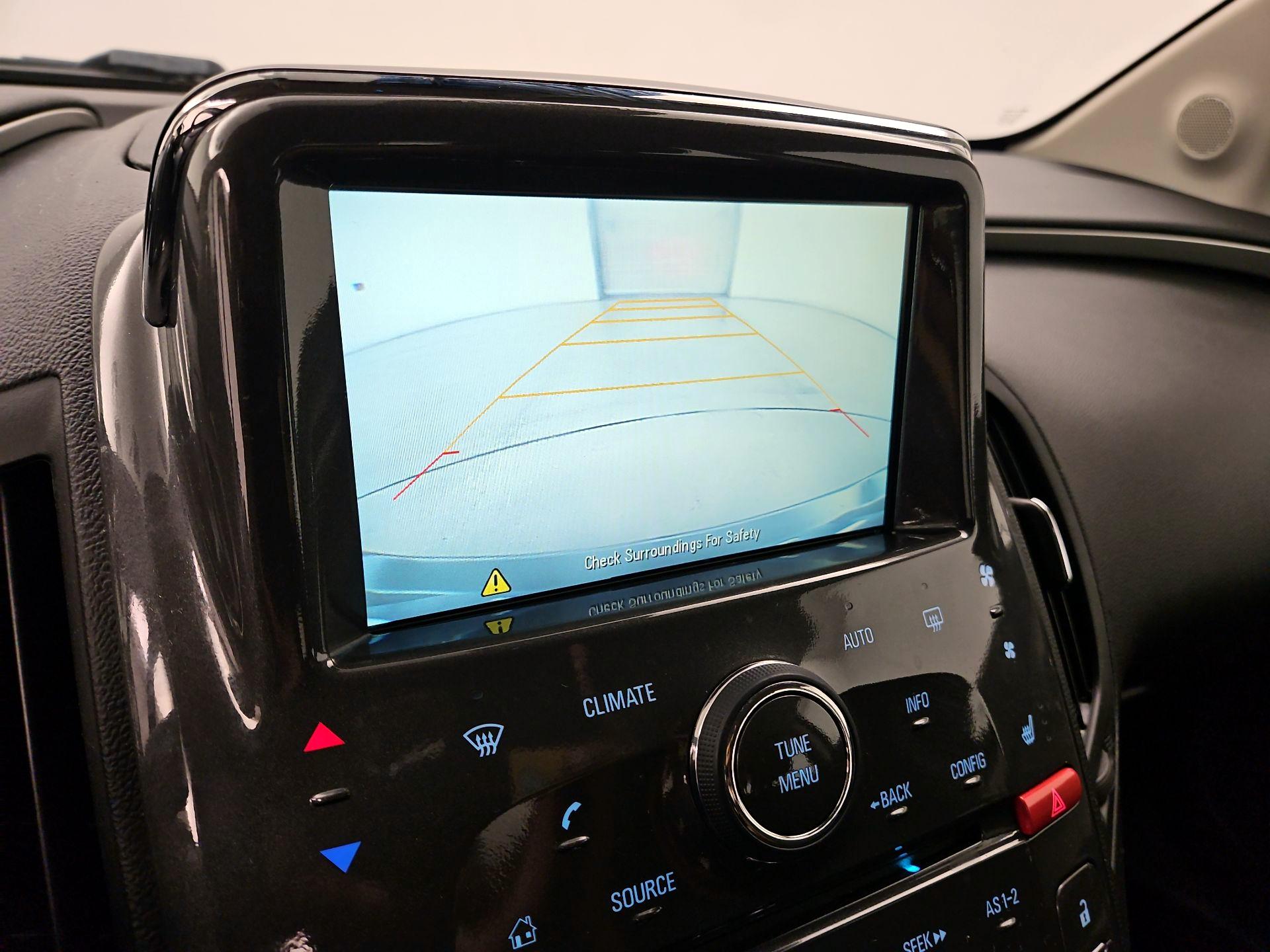Thumbnail: 2015 Chevrolet Volt - 15