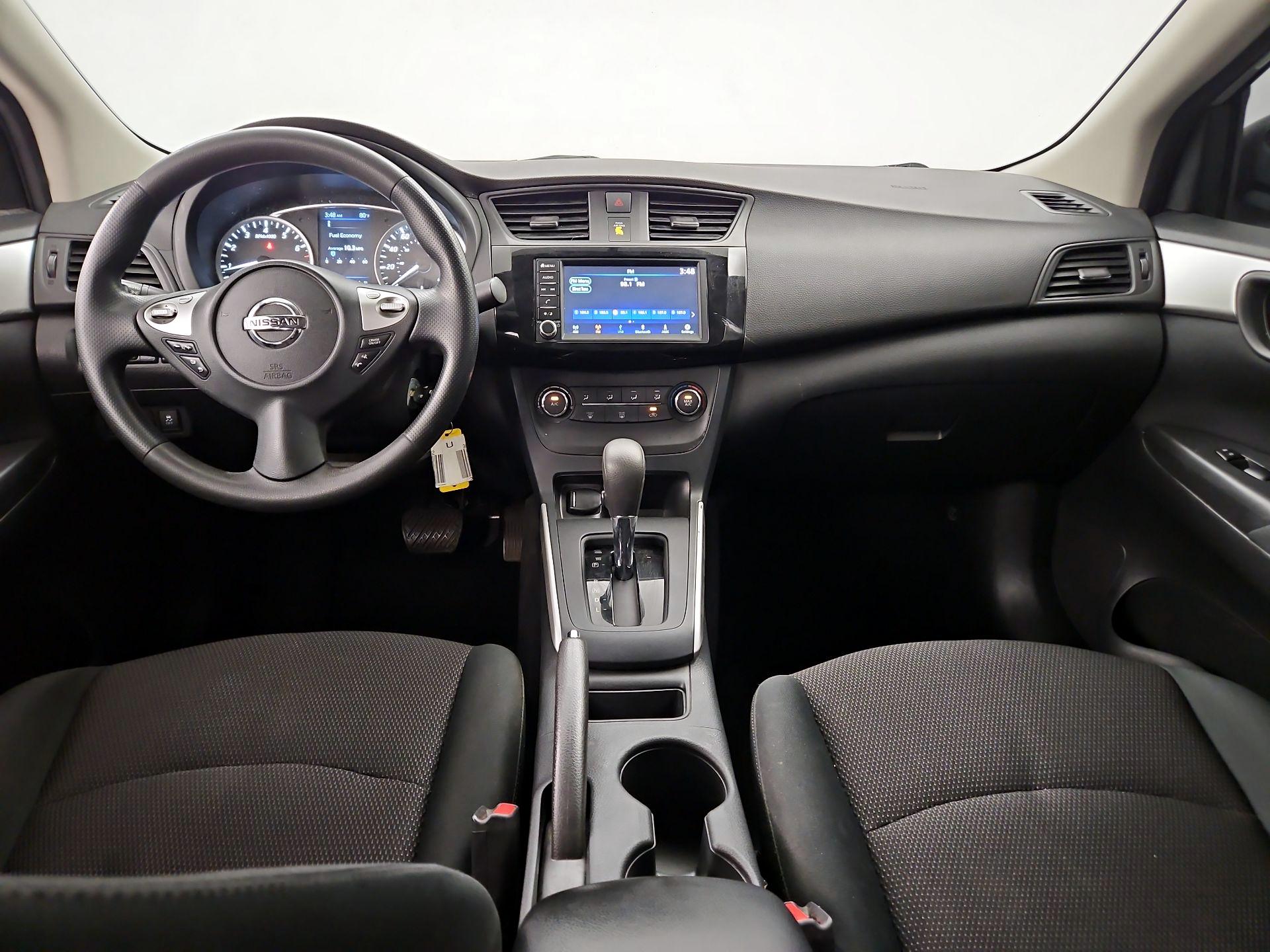 Thumbnail: 2019 Nissan Sentra - 9