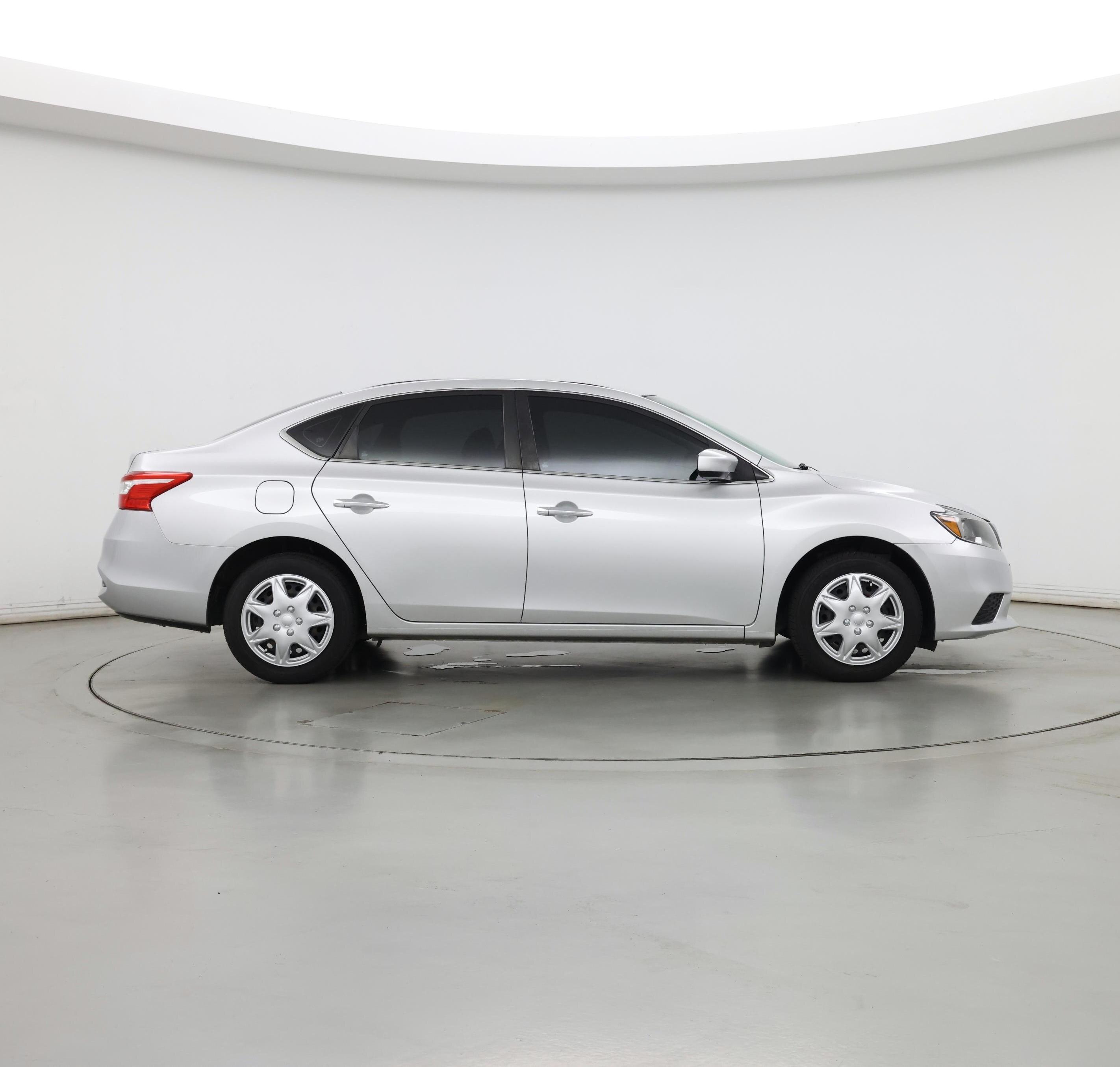 Thumbnail: 2019 Nissan Sentra - 7