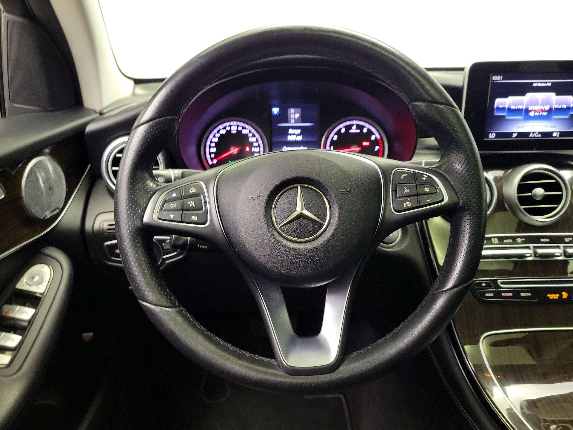 Thumbnail: 2017 Mercedes-Benz GLC - 10