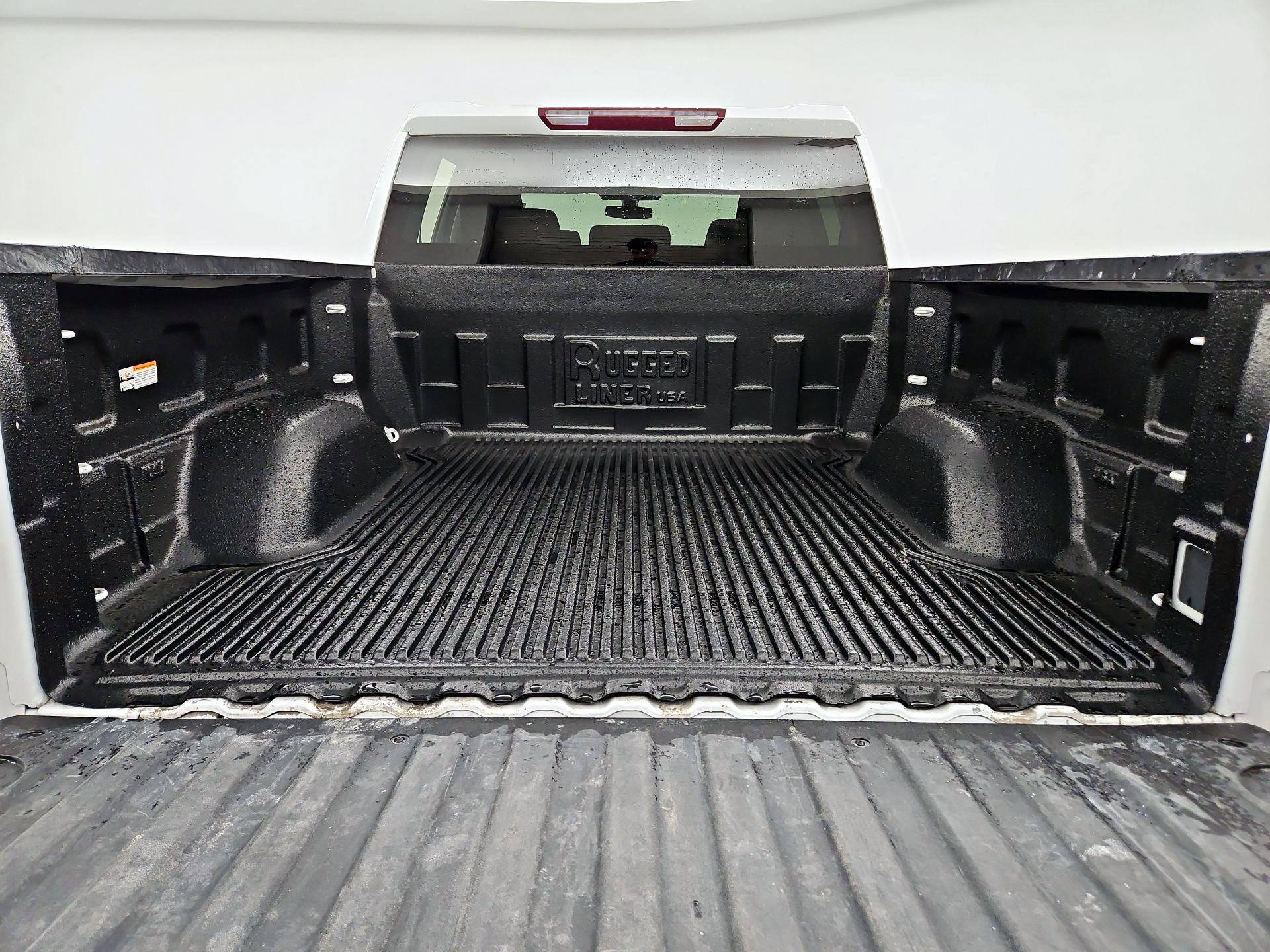 Thumbnail: 2020 Chevrolet Silverado 1500 - 20