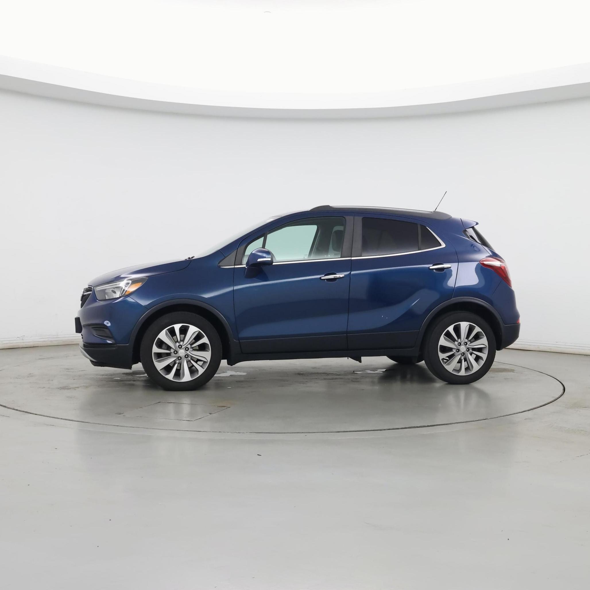 Thumbnail: 2019 Buick Encore - 3