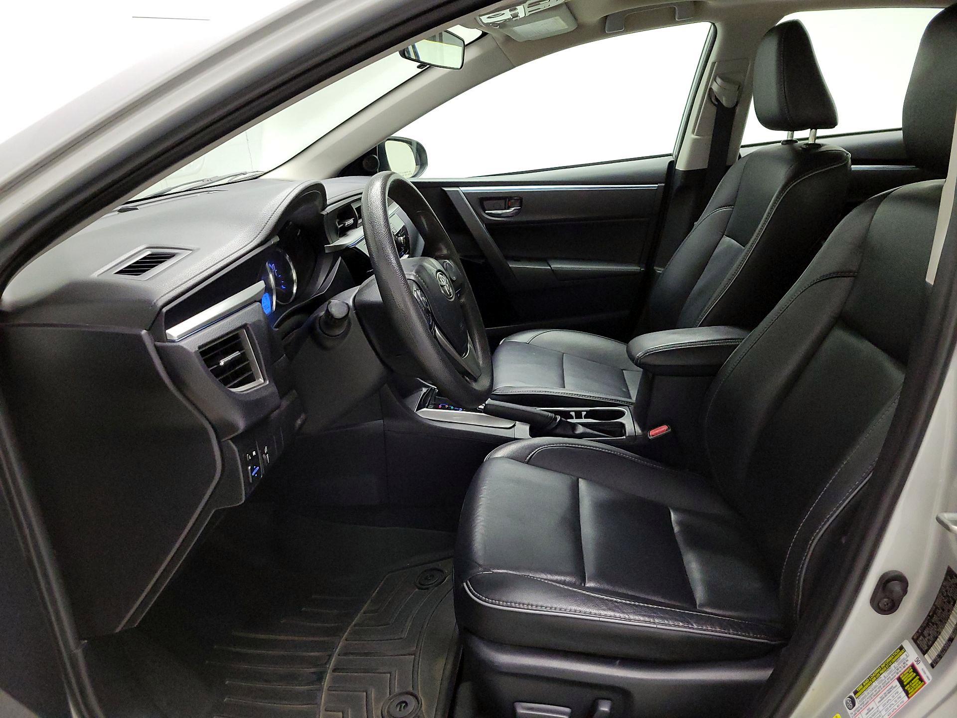 Thumbnail: 2015 Toyota Corolla - 11