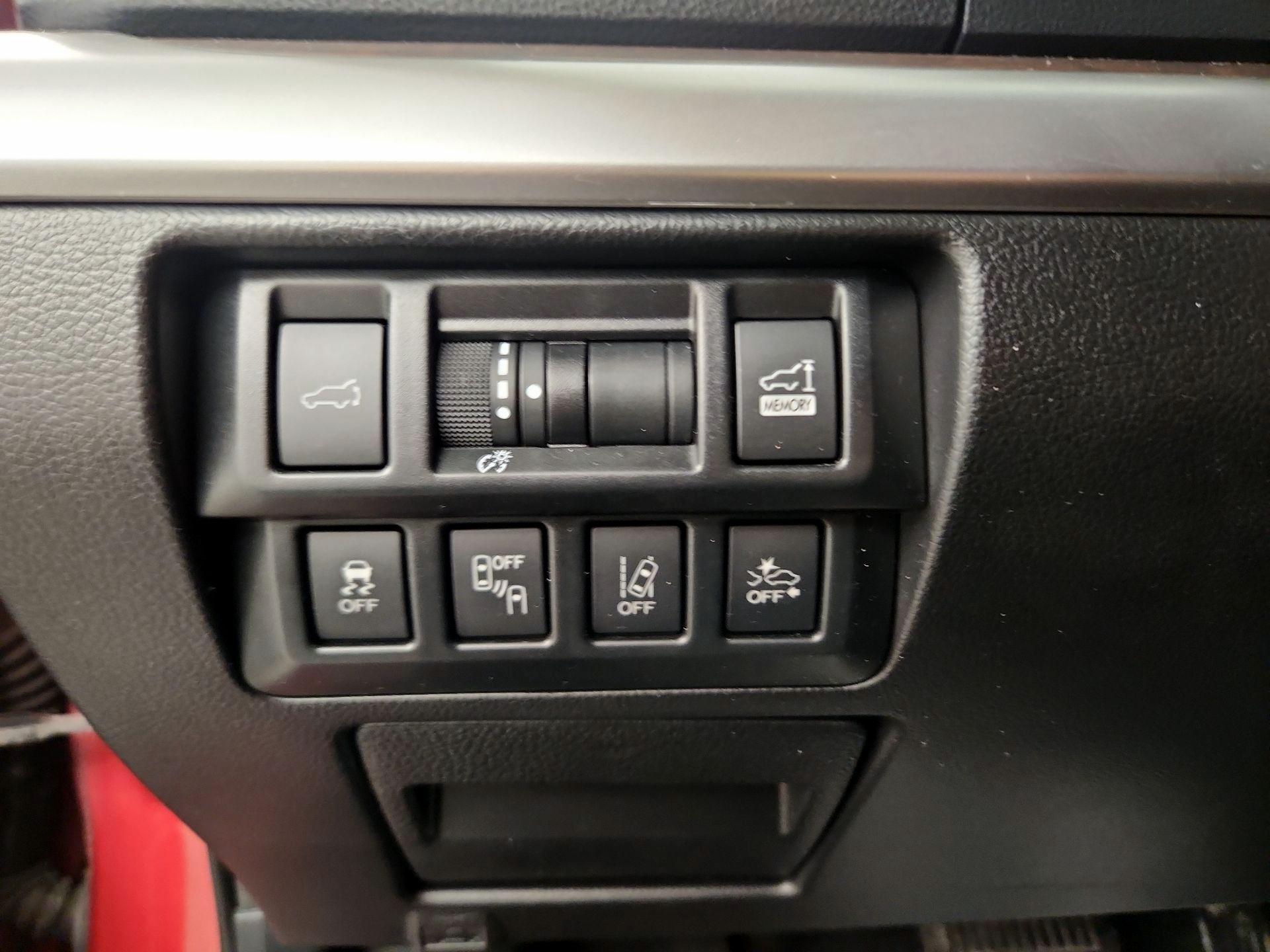 Thumbnail: 2019 Subaru Outback - 13