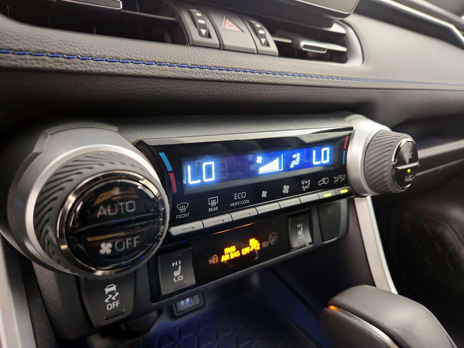 Thumbnail: 2023 Toyota RAV4 - 16