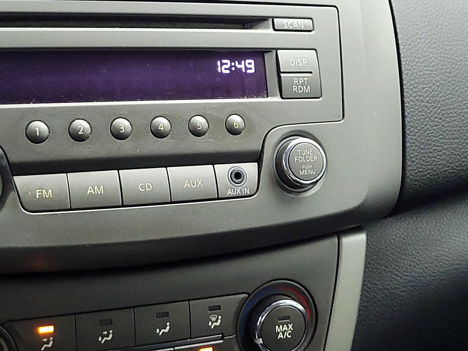 Thumbnail: 2014 Nissan Sentra - 17