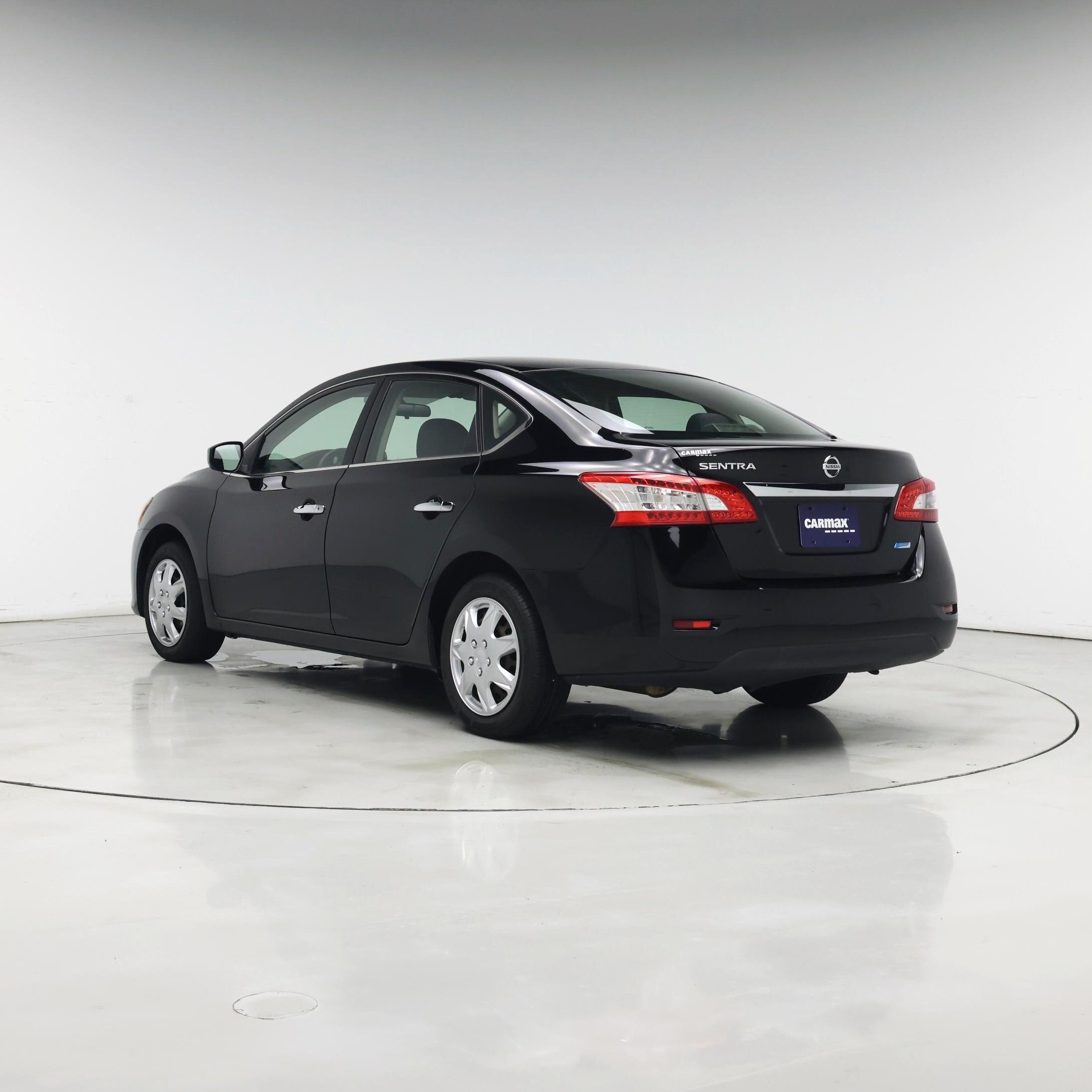 Thumbnail: 2014 Nissan Sentra - 2