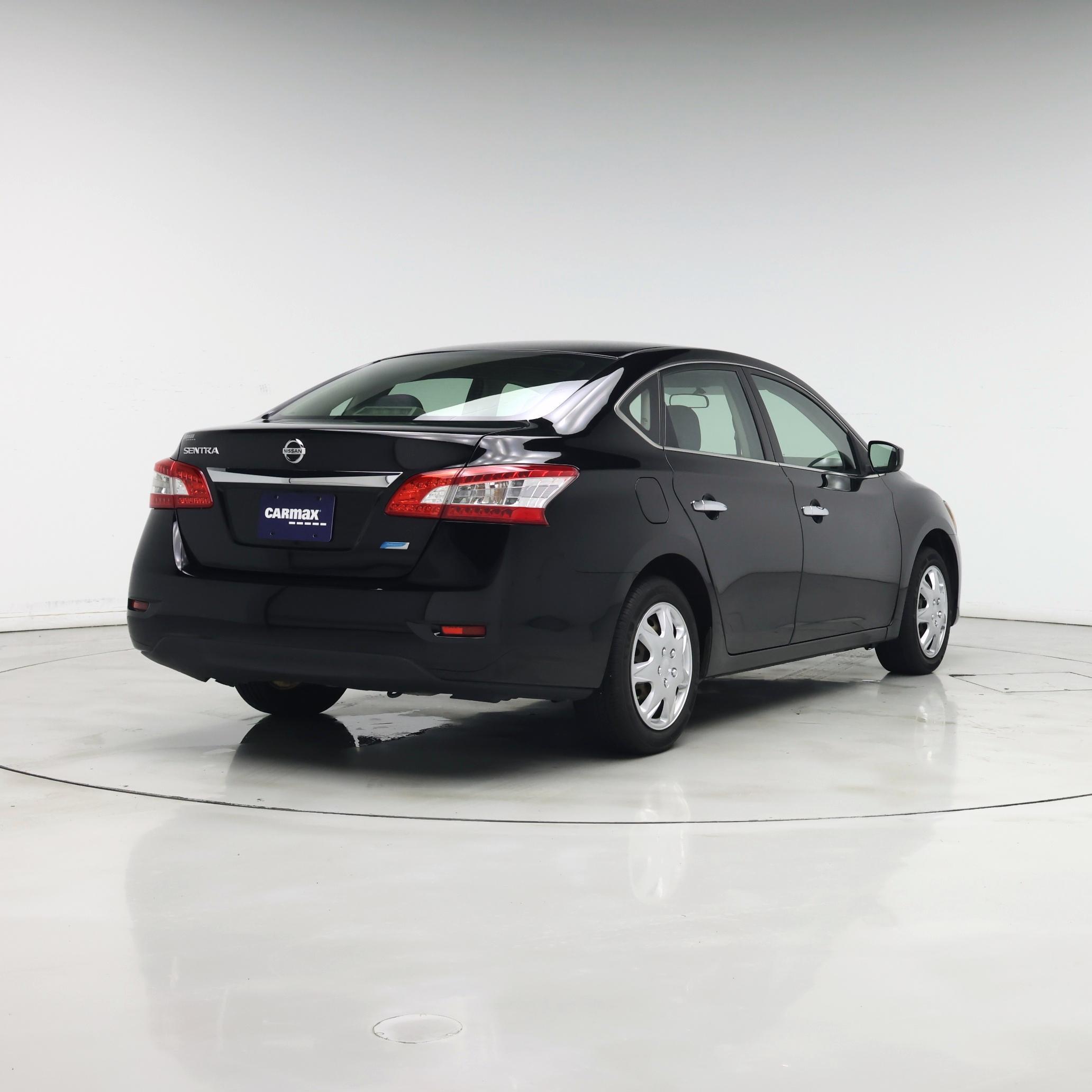 Thumbnail: 2014 Nissan Sentra - 8