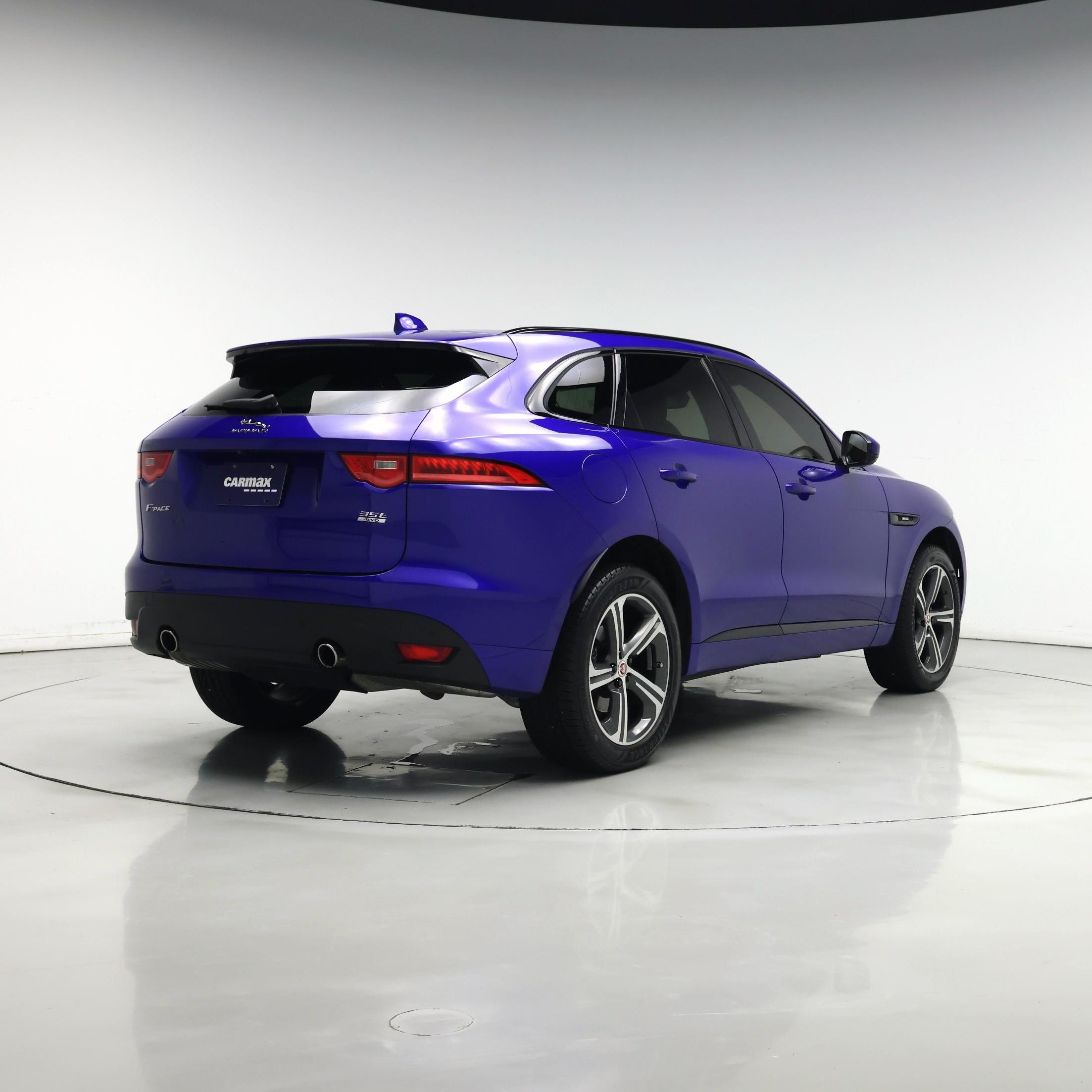 Thumbnail: 2018 Jaguar F-Pace - 8