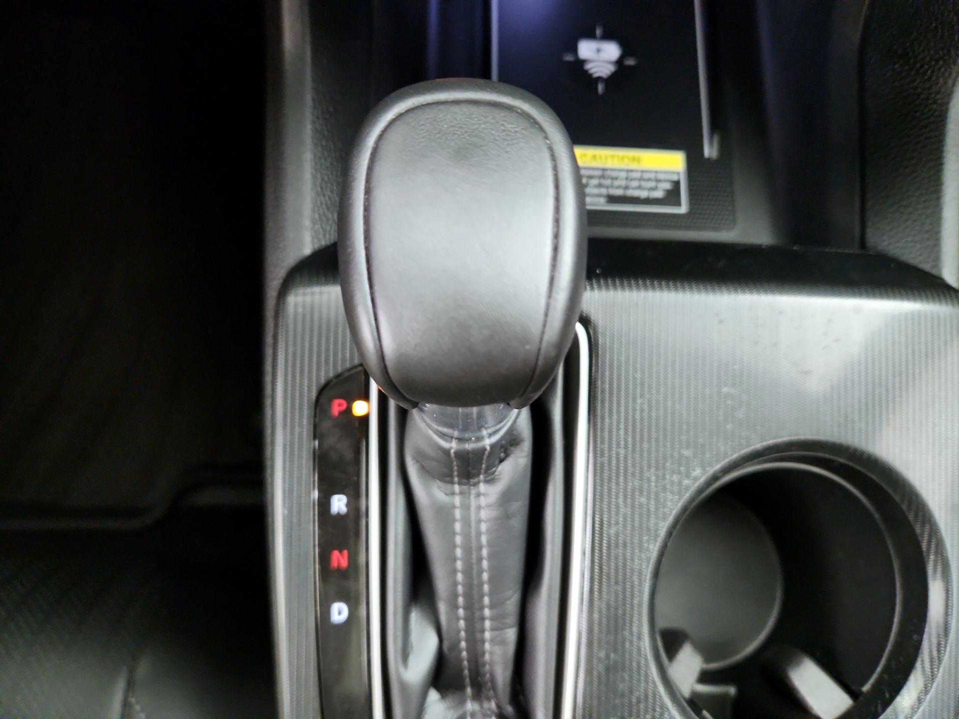 Thumbnail: 2024 Honda Civic - 18