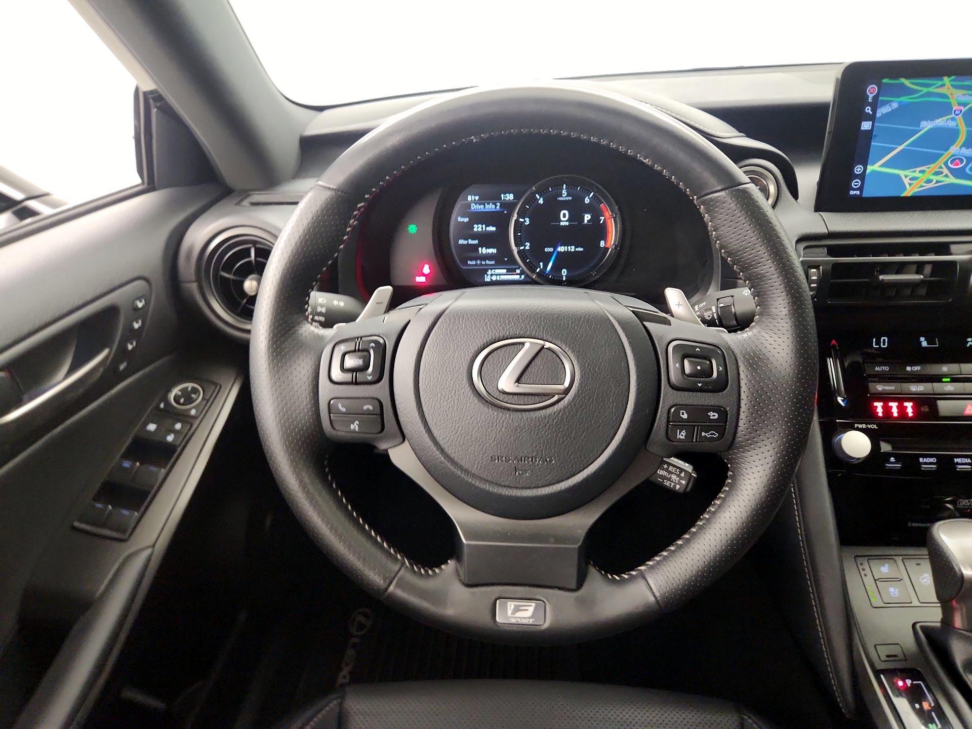 Thumbnail: 2023 Lexus IS - 10