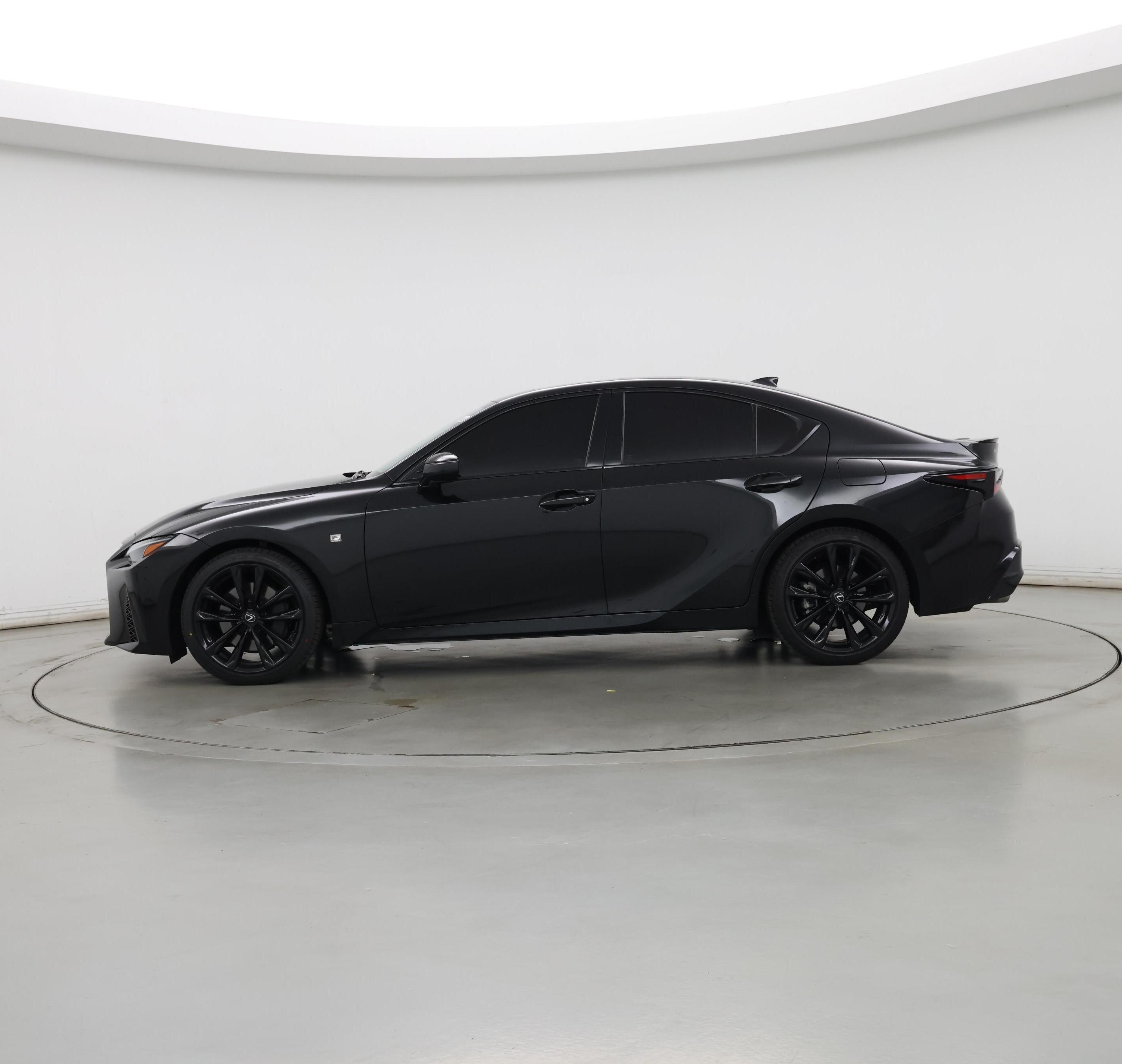 Thumbnail: 2023 Lexus IS - 3