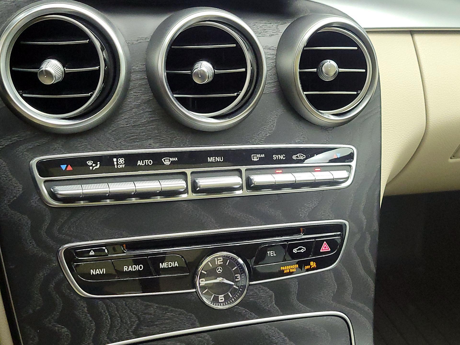 Thumbnail: 2017 Mercedes-Benz C-Class - 16
