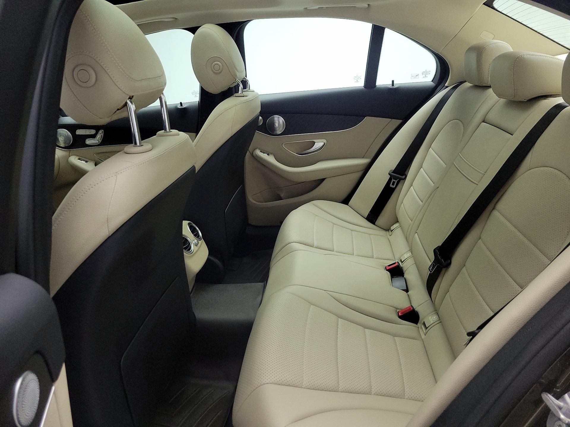 Thumbnail: 2017 Mercedes-Benz C-Class - 20