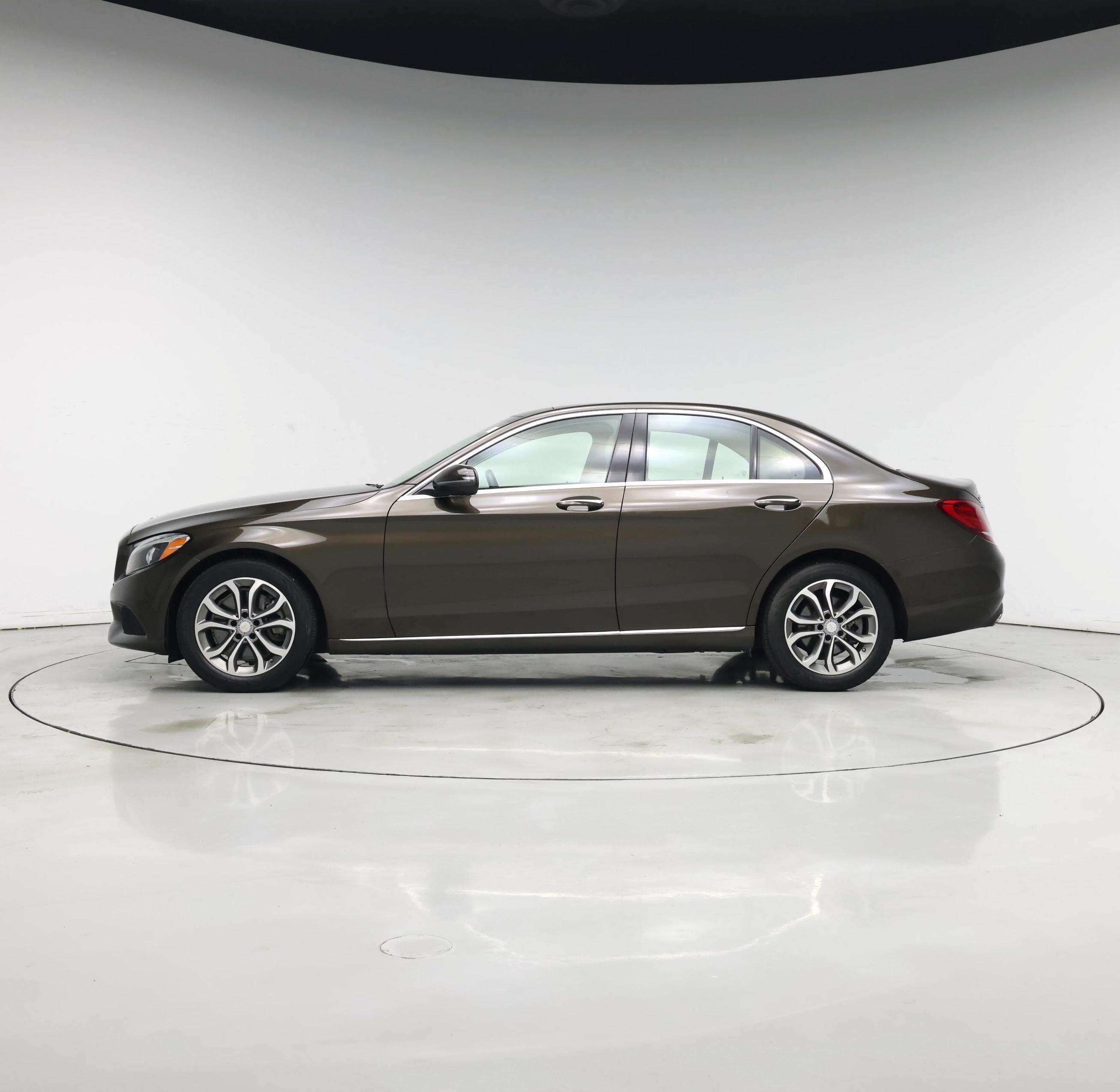 Thumbnail: 2017 Mercedes-Benz C-Class - 3