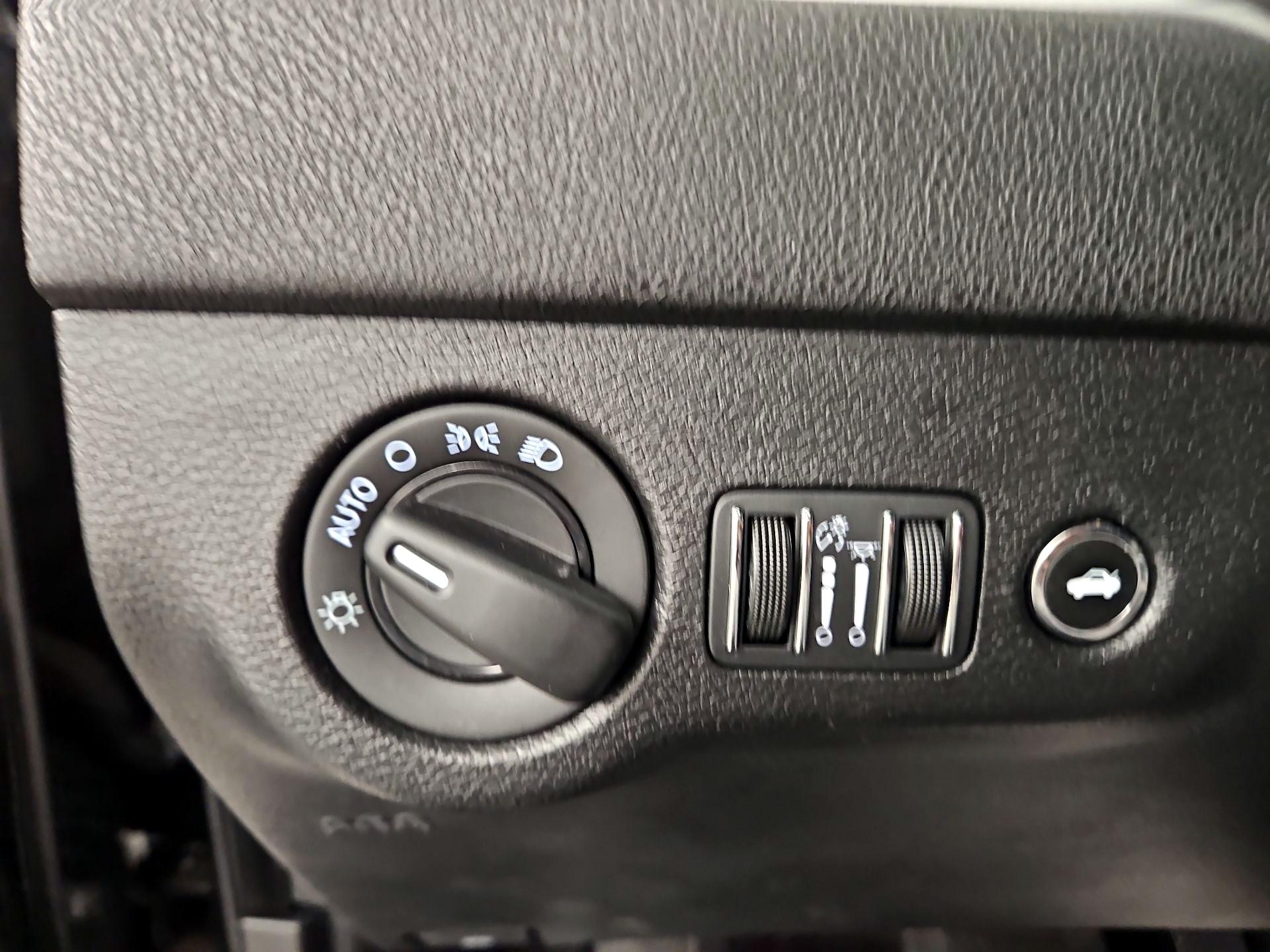 Thumbnail: 2019 Dodge Charger - 13