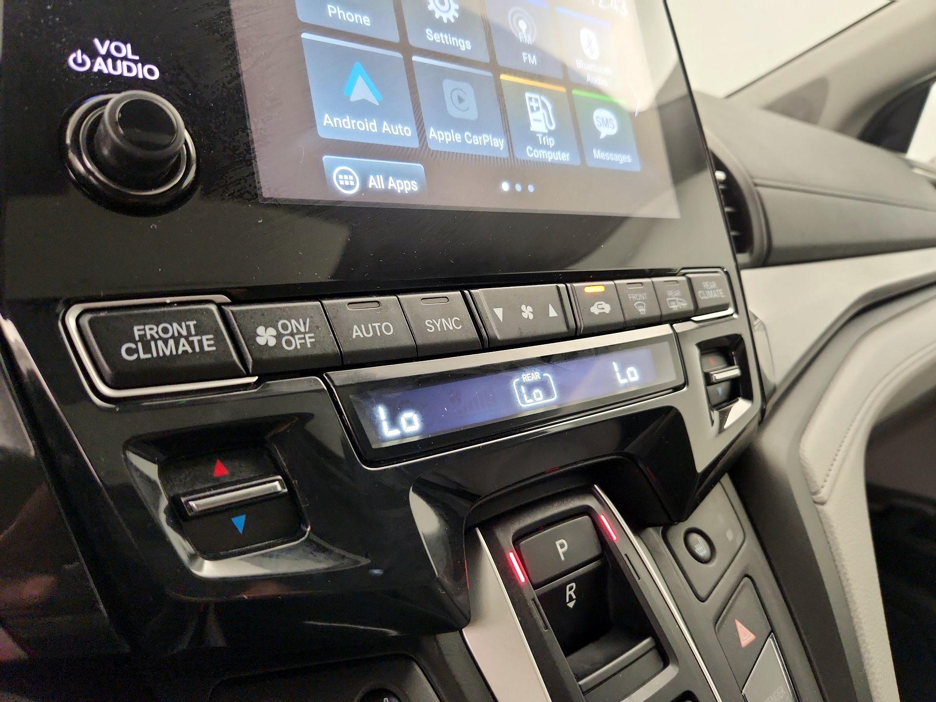 Thumbnail: 2024 Honda Odyssey - 16
