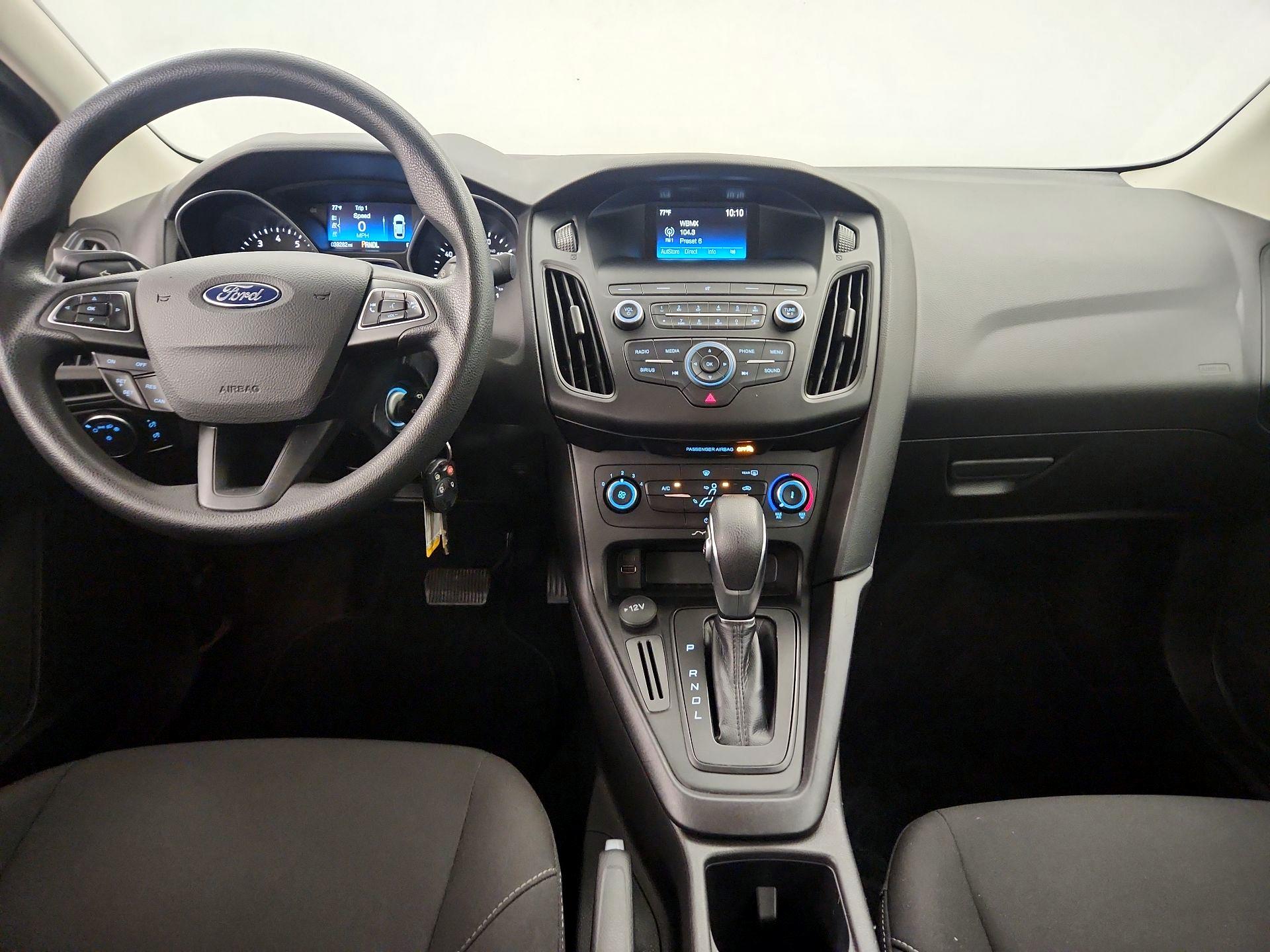 Thumbnail: 2018 Ford Focus - 9