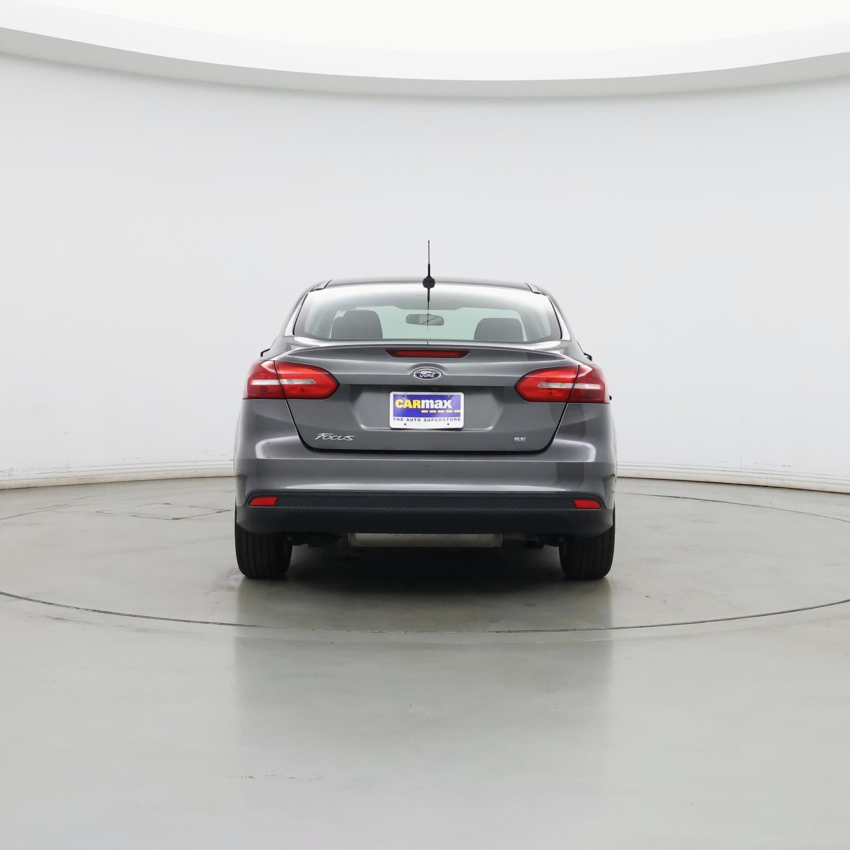 Thumbnail: 2018 Ford Focus - 6