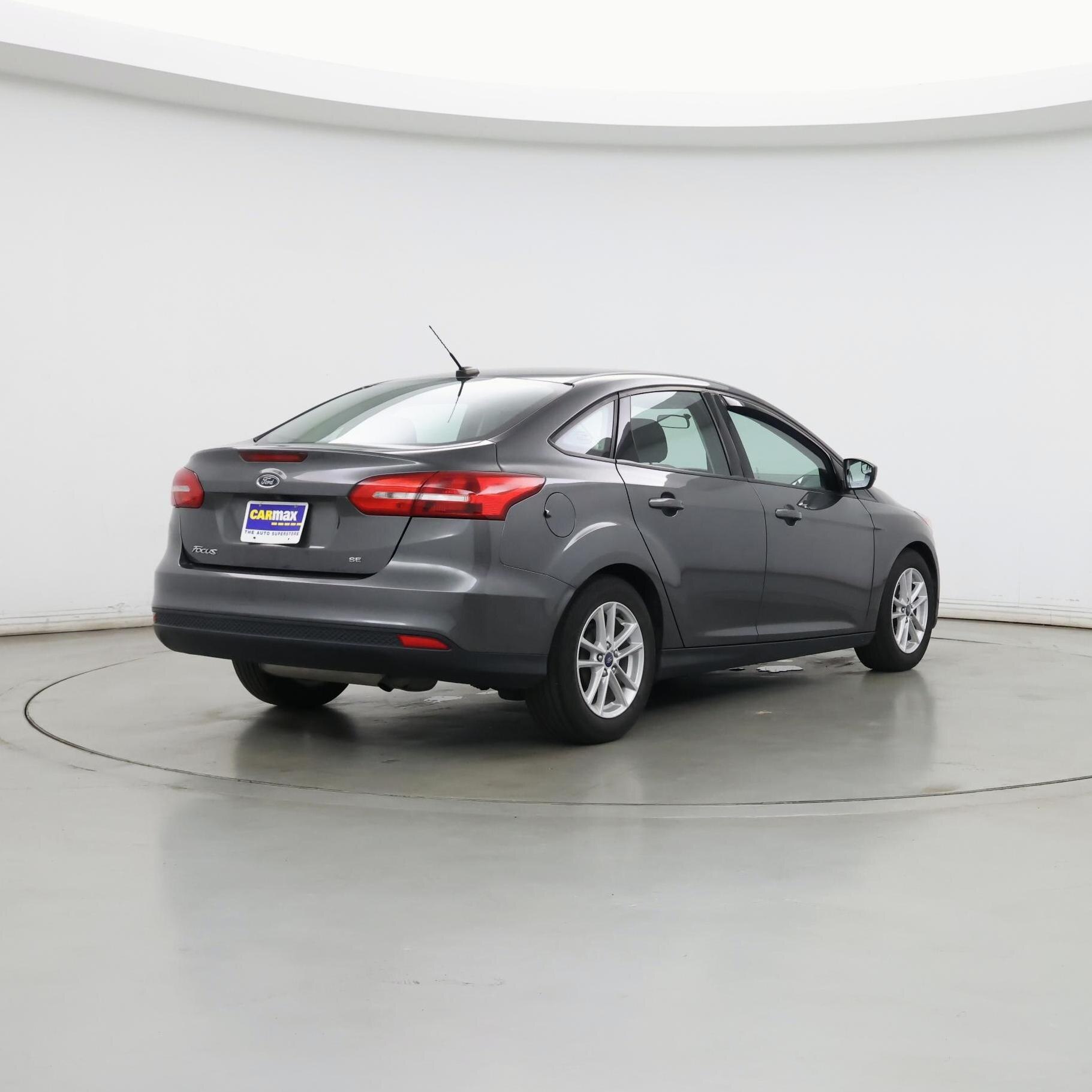 Thumbnail: 2018 Ford Focus - 8