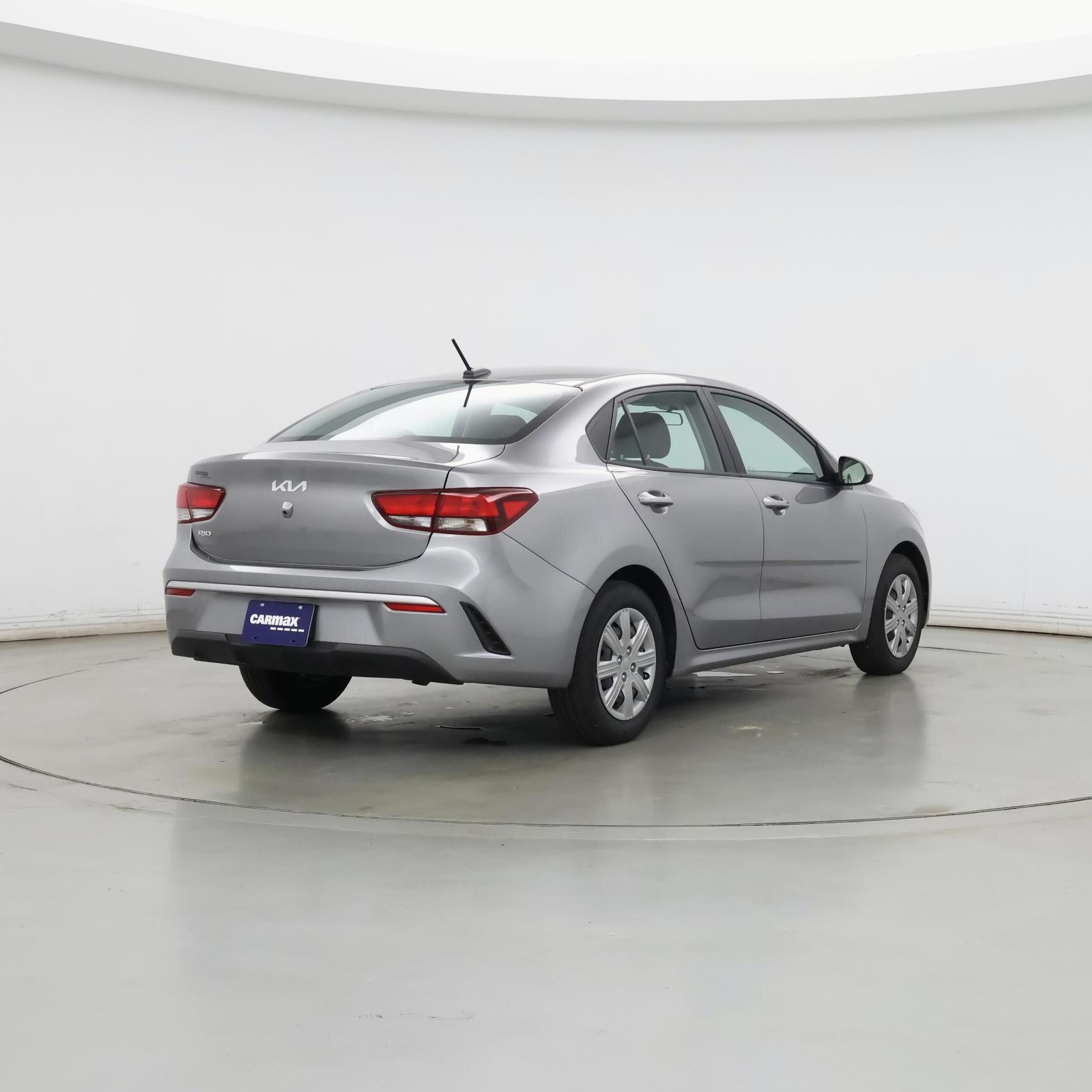 Thumbnail: 2023 Kia Rio - 8