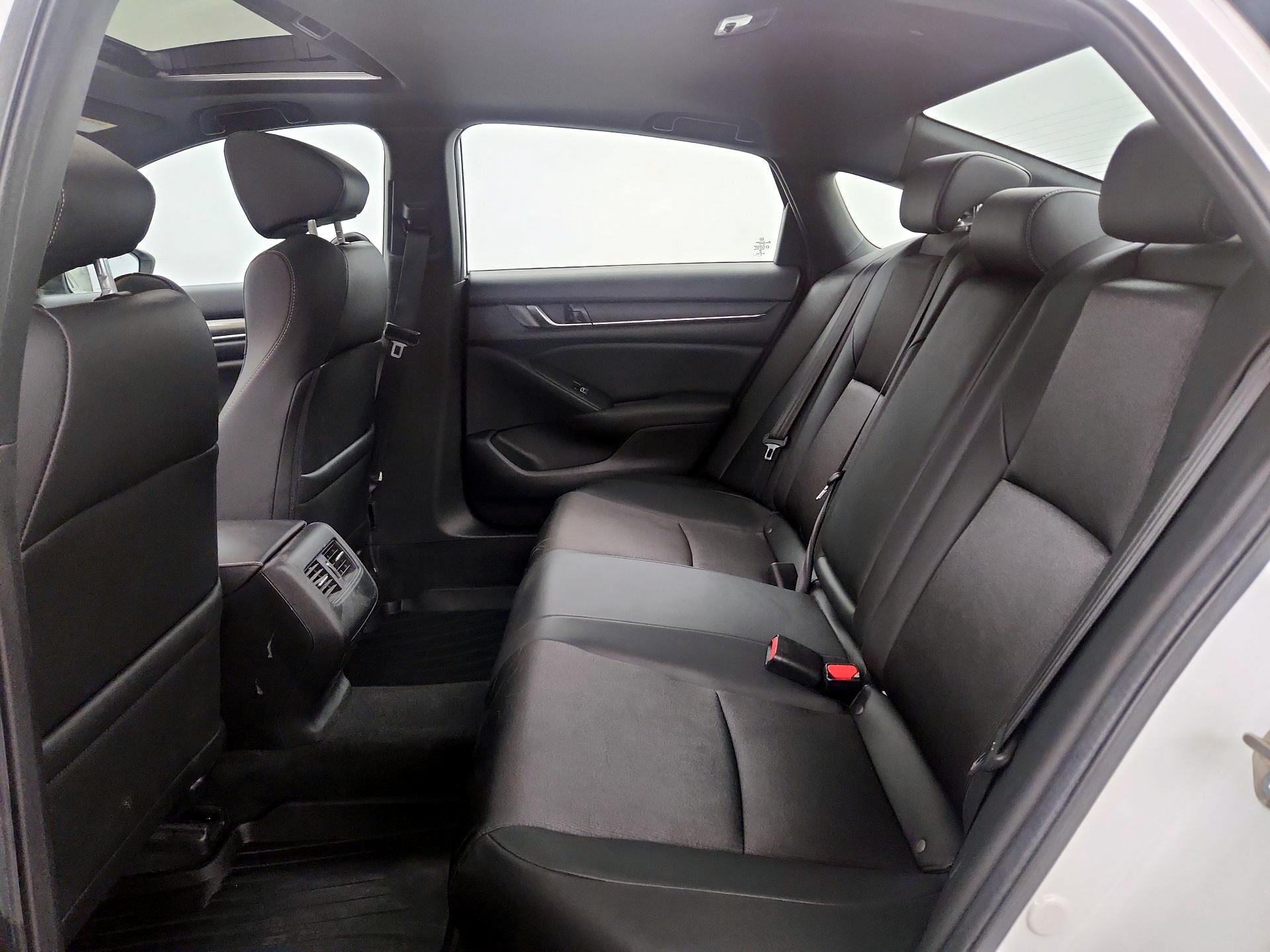 Thumbnail: 2019 Honda Accord - 20
