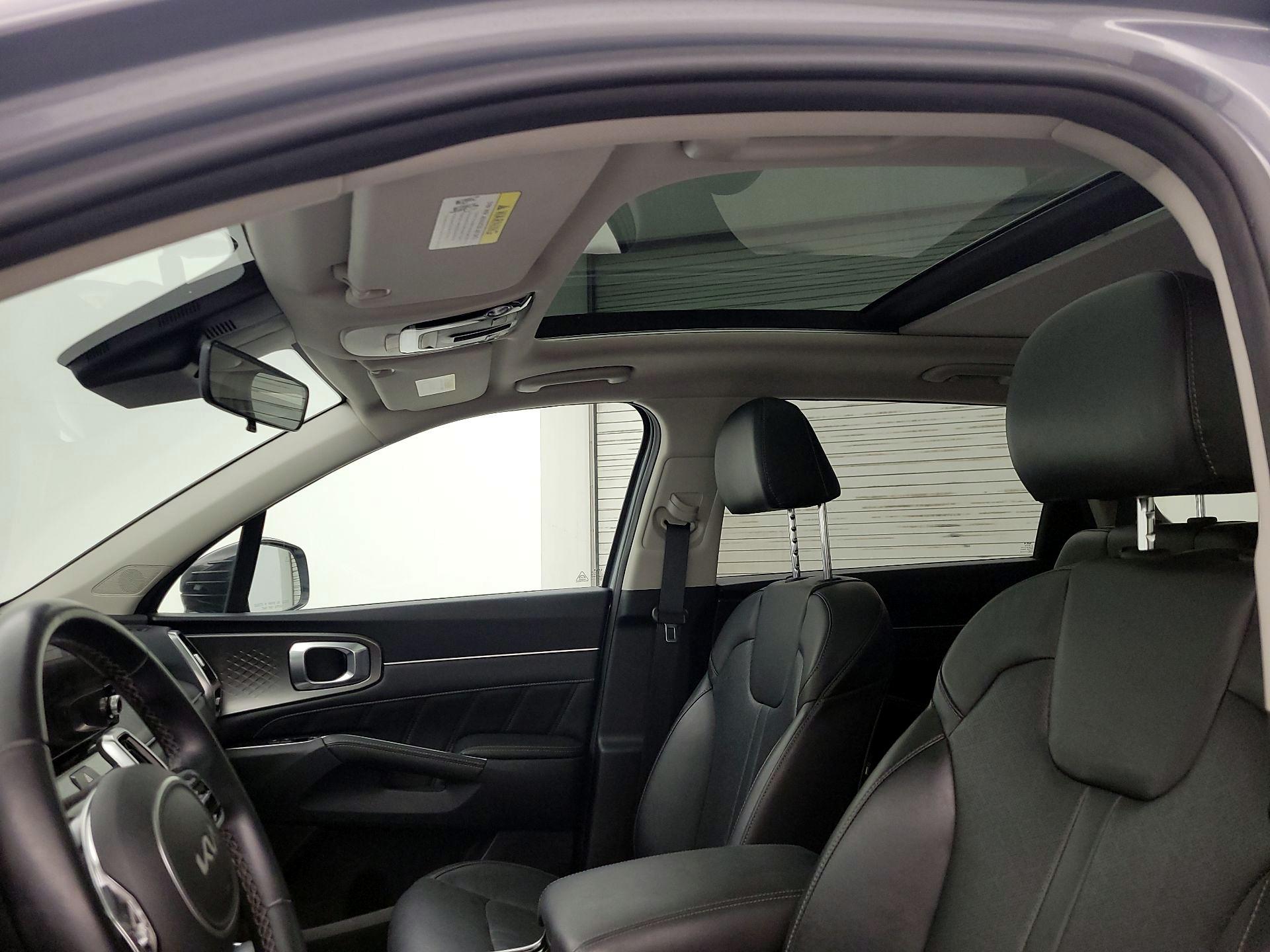 Thumbnail: 2022 Kia Sorento - 20