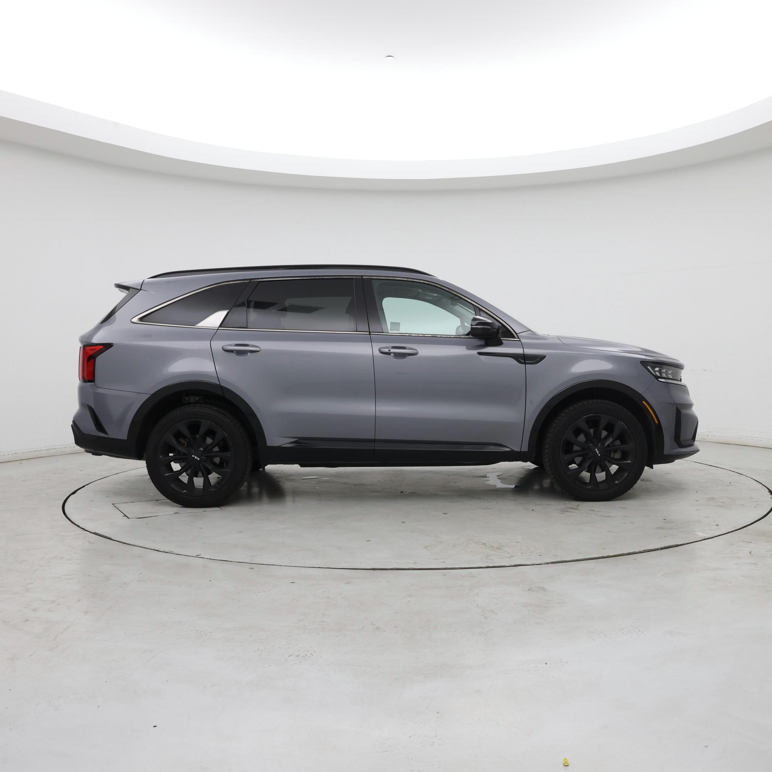 Thumbnail: 2022 Kia Sorento - 7