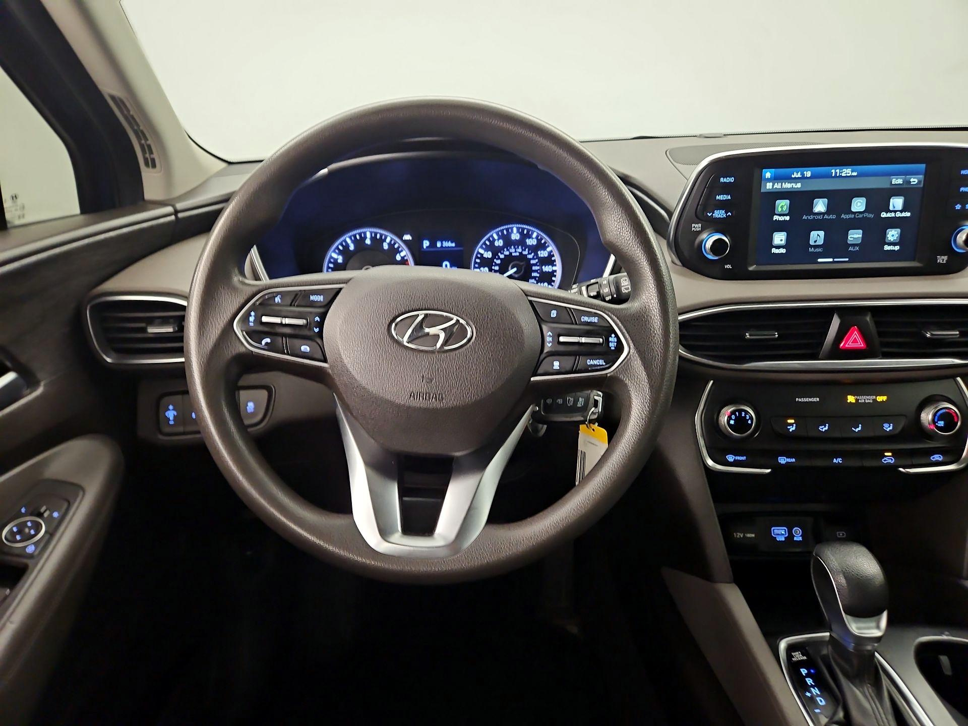 Thumbnail: 2019 Hyundai Santa Fe - 10