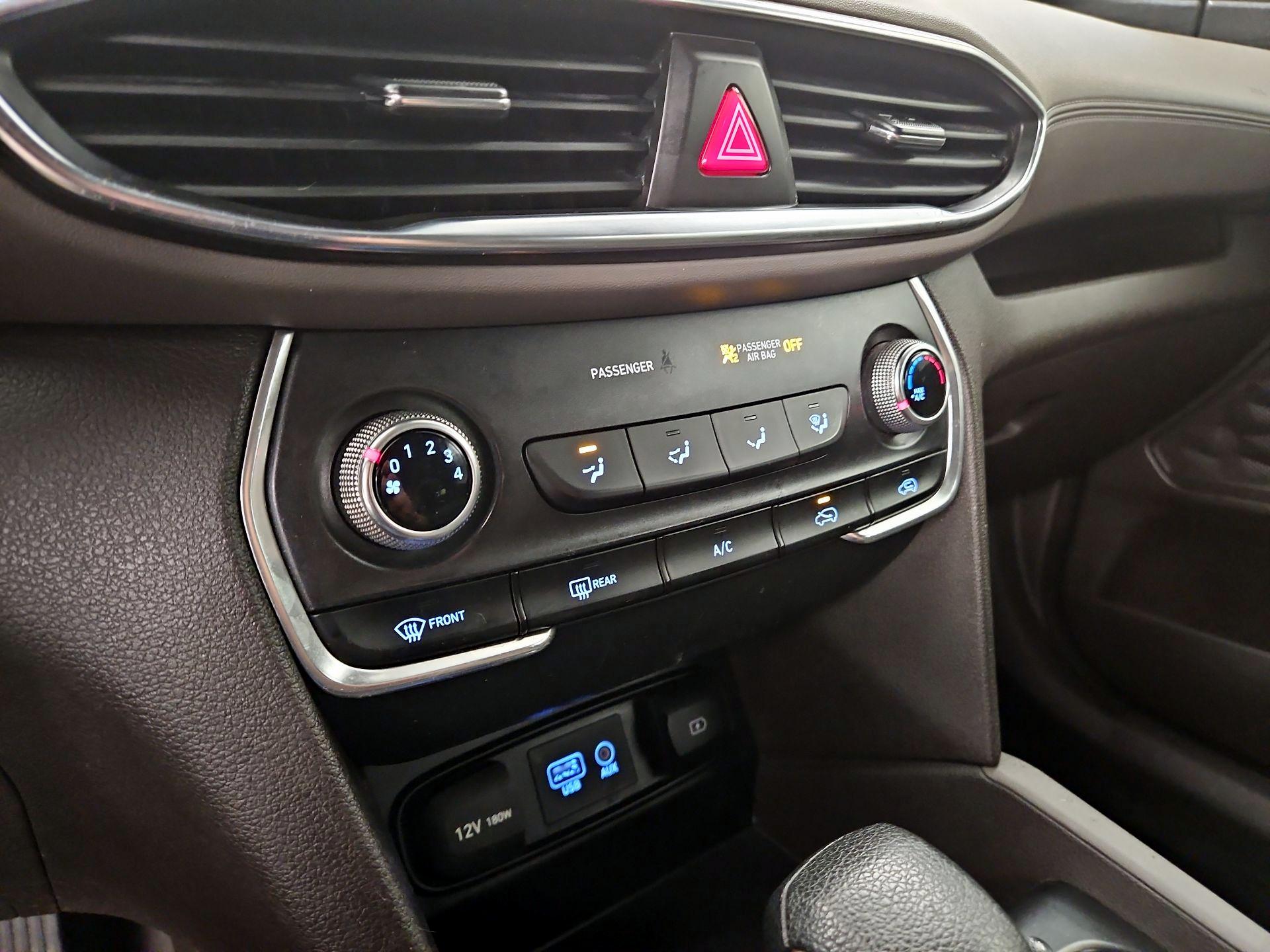 Thumbnail: 2019 Hyundai Santa Fe - 16