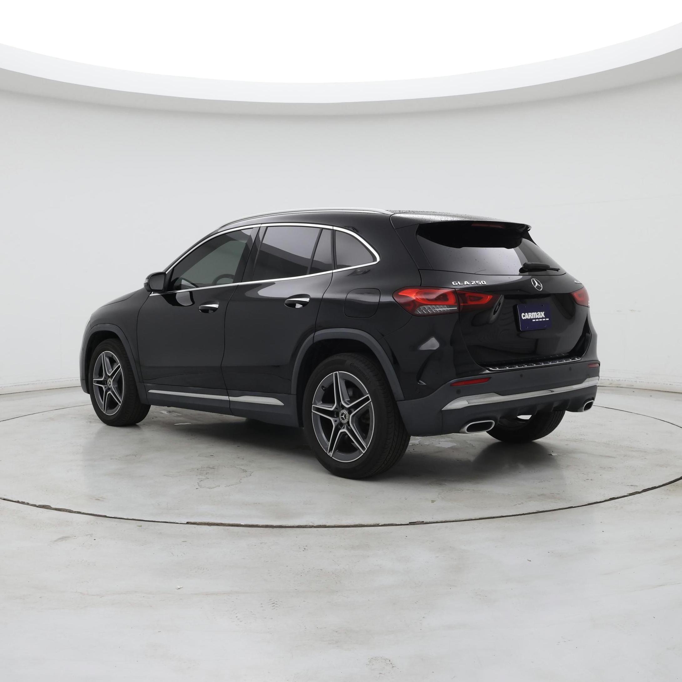 Thumbnail: 2021 Mercedes-Benz GLA - 2