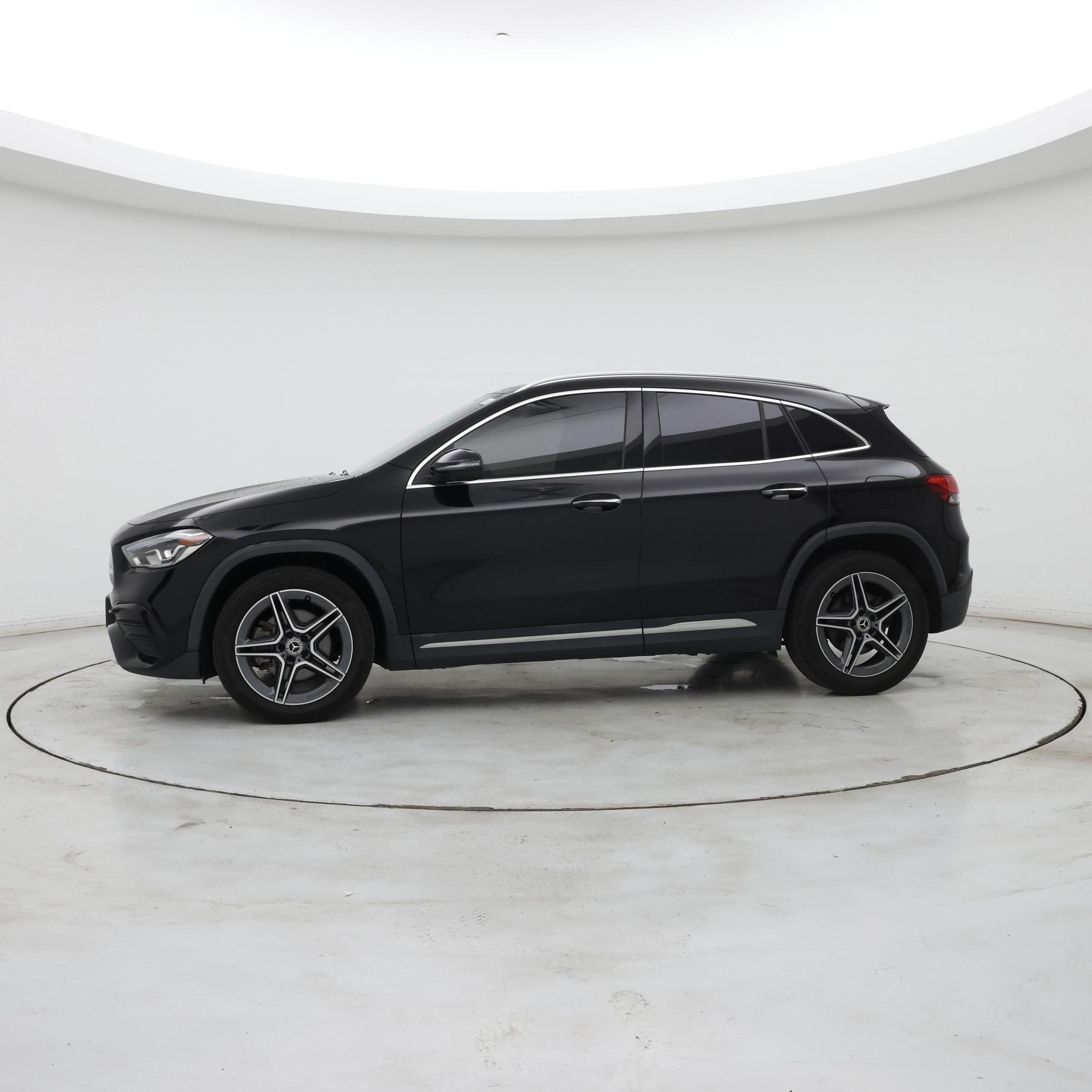 Thumbnail: 2021 Mercedes-Benz GLA - 3